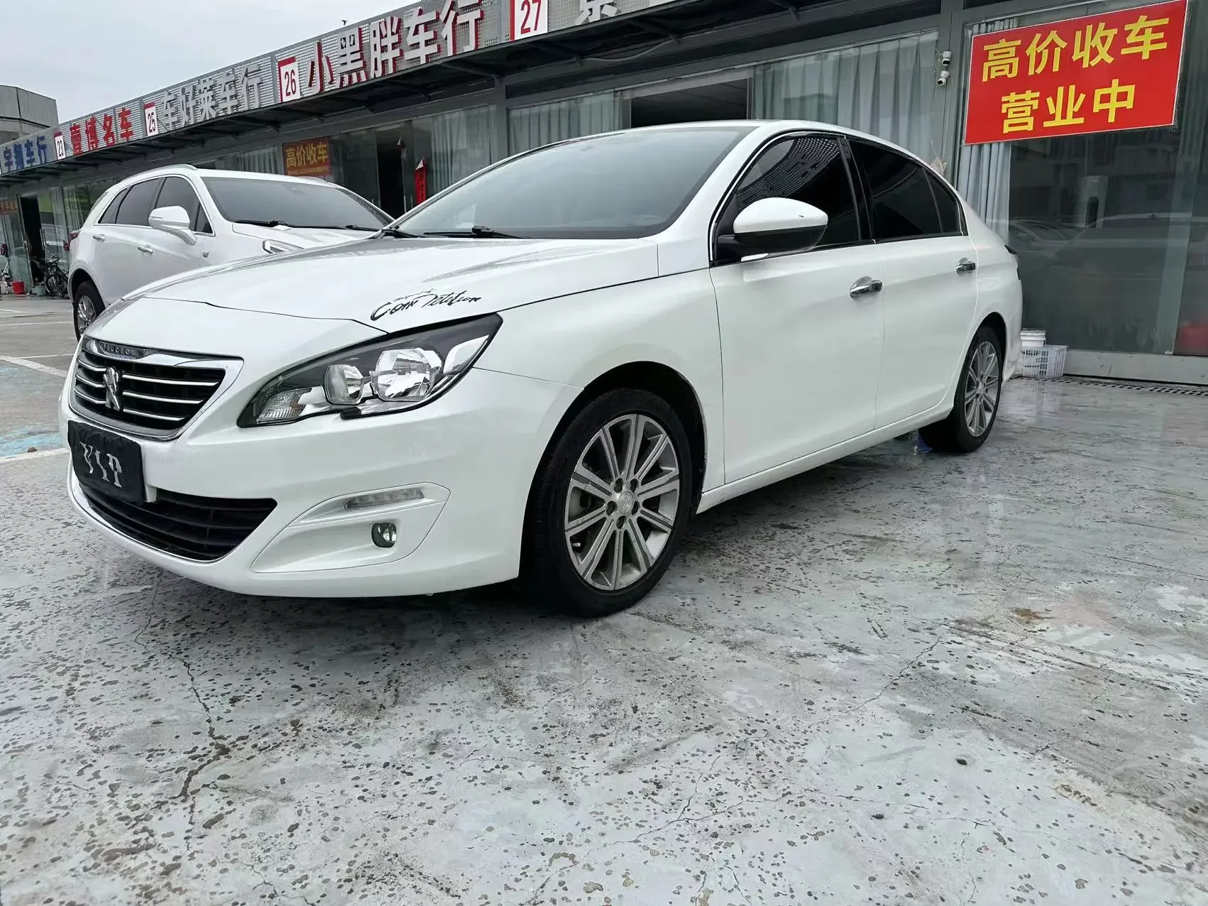 Peugeot 408