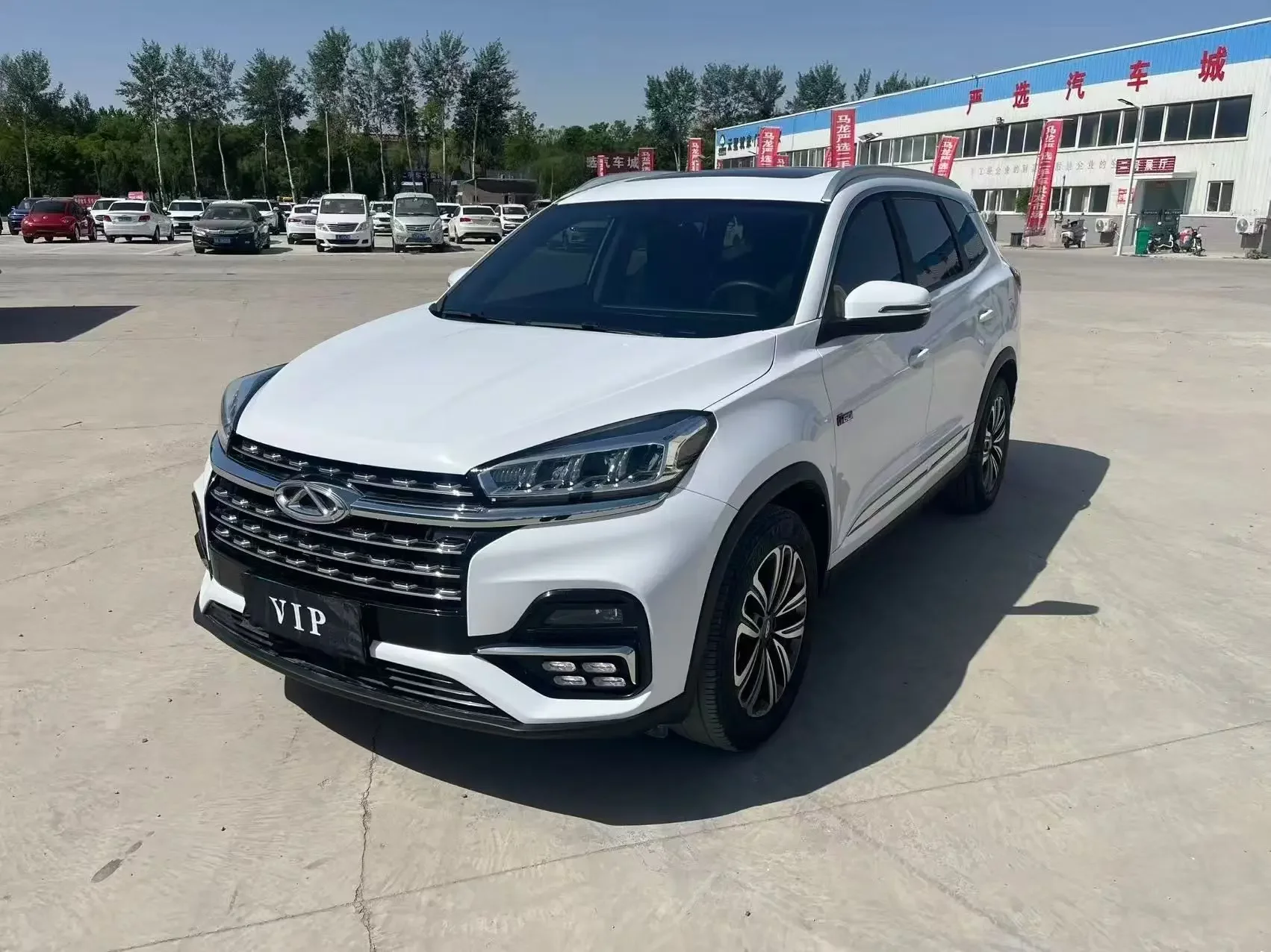 Chery Tiggo 8