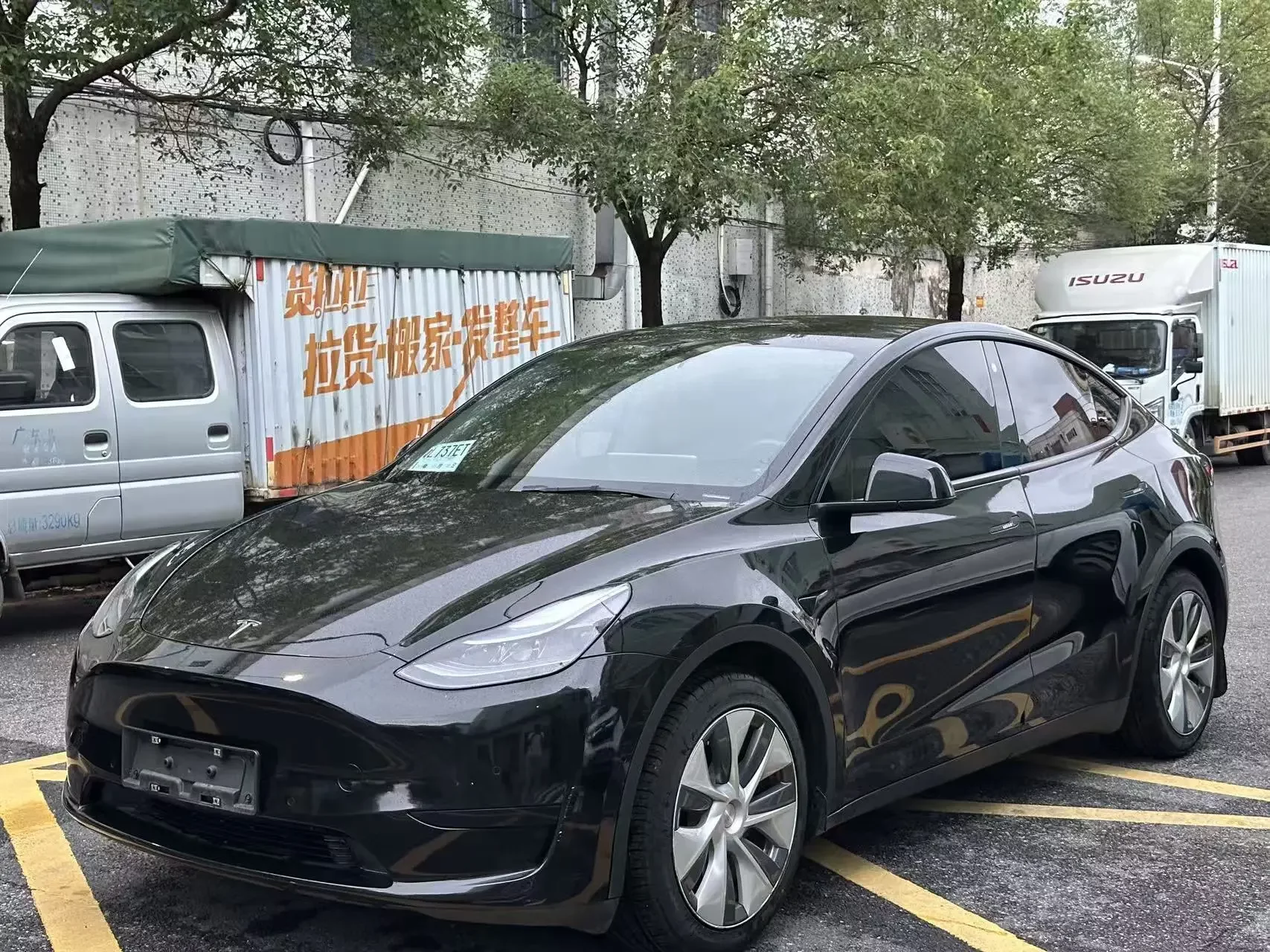 Tesla Model Y  из Китая