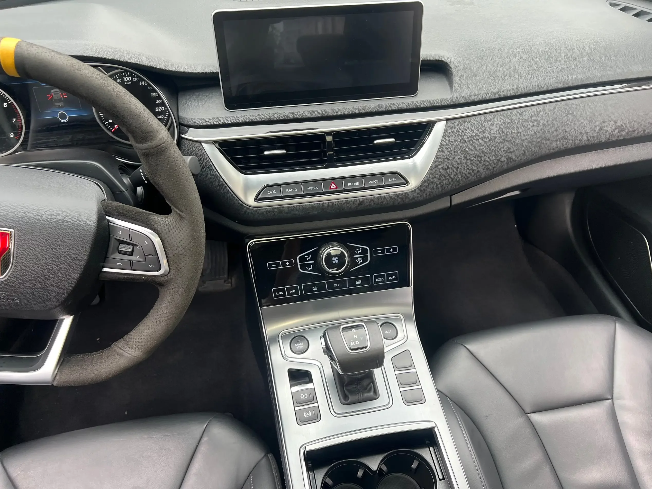 Hongqi H5 classic