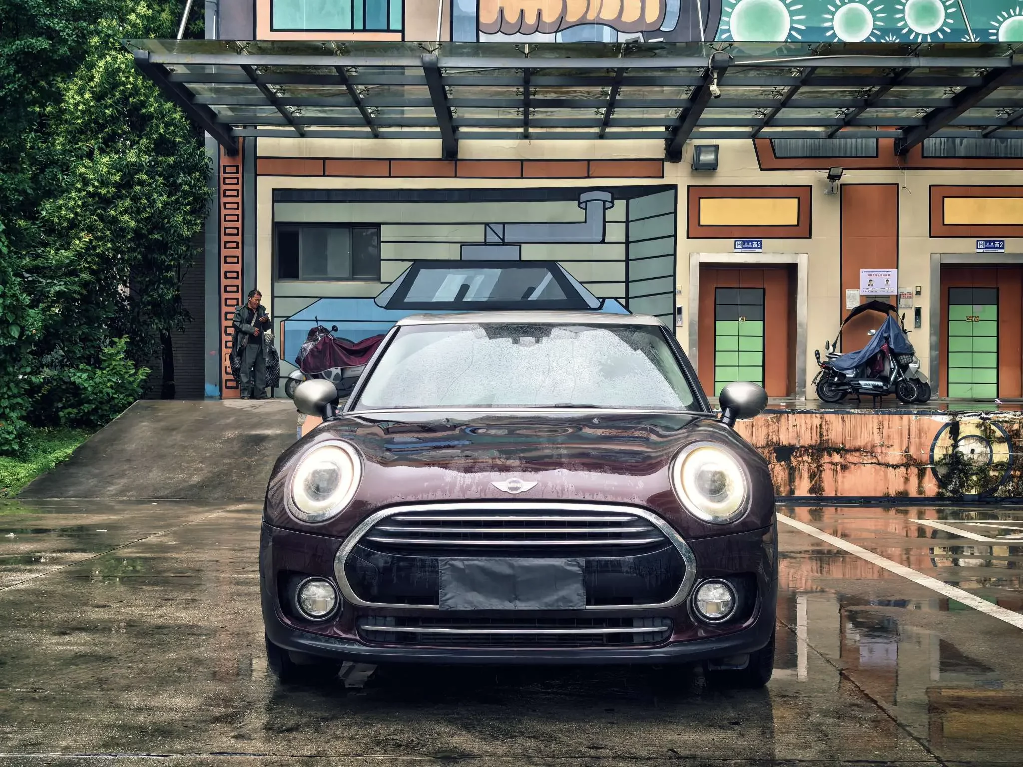 MINI CLUBMAN