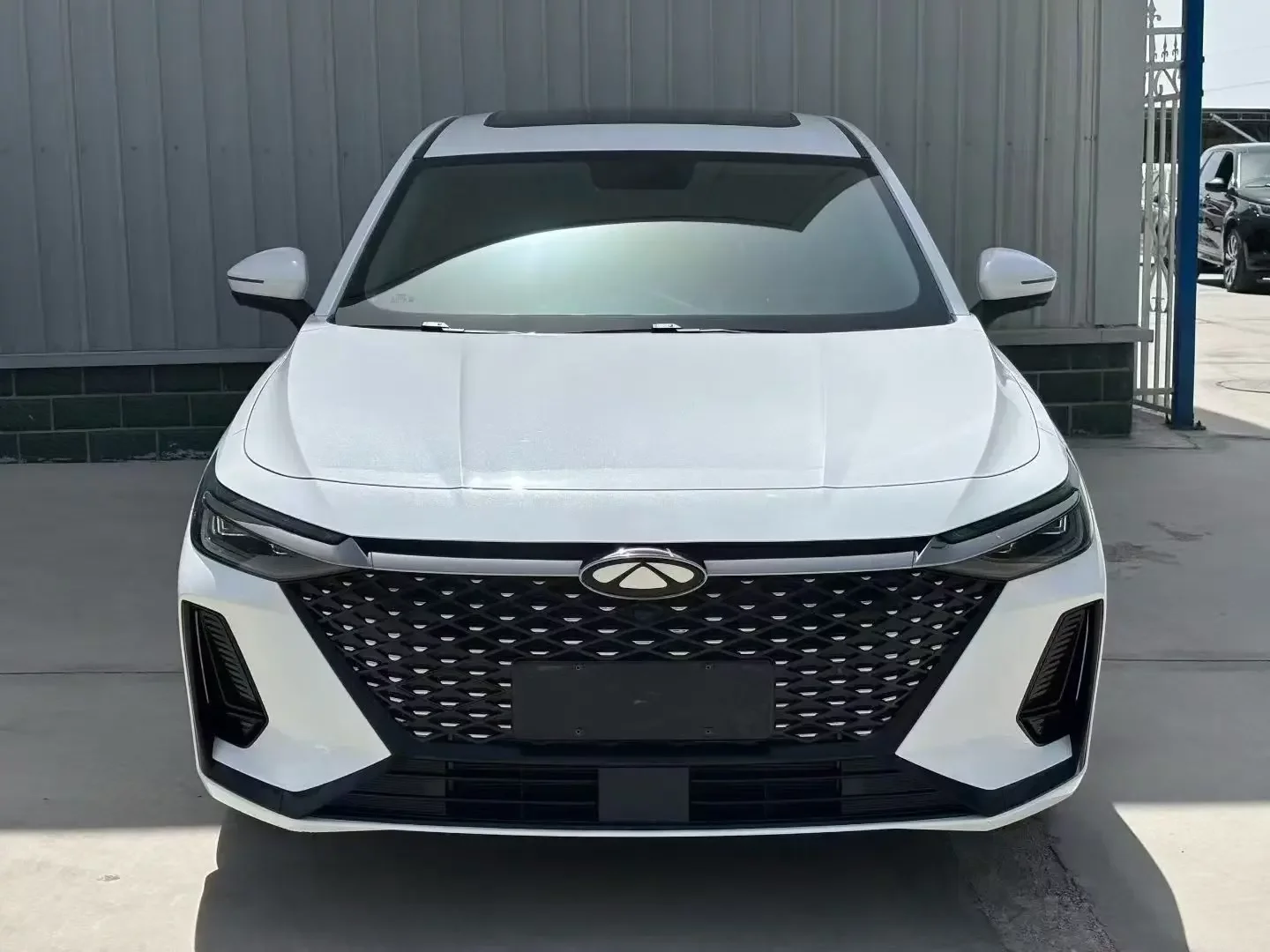 Chery Fengyun A8
