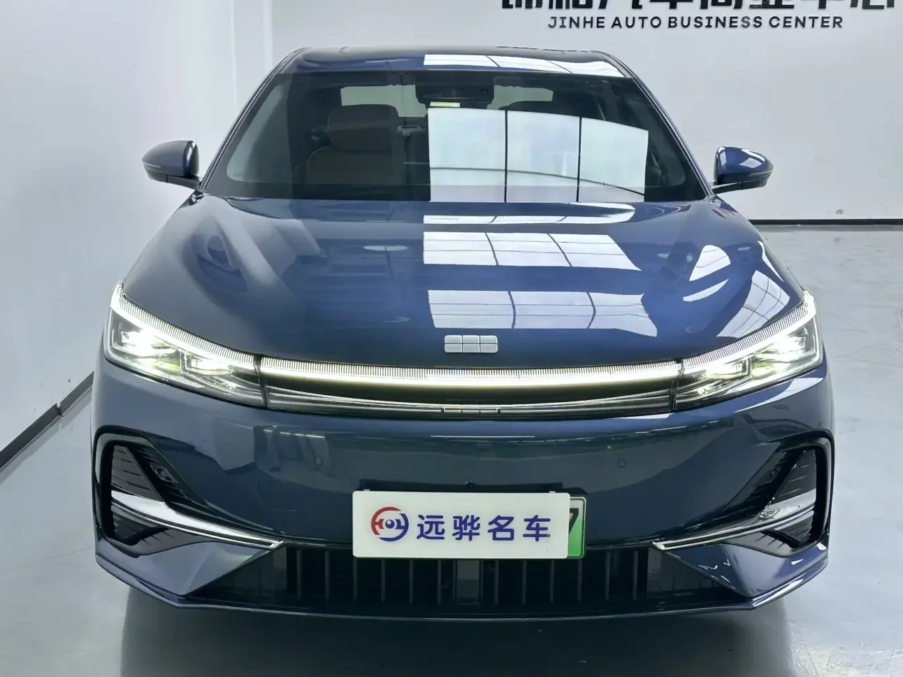 Geely Galaxy A7 EM