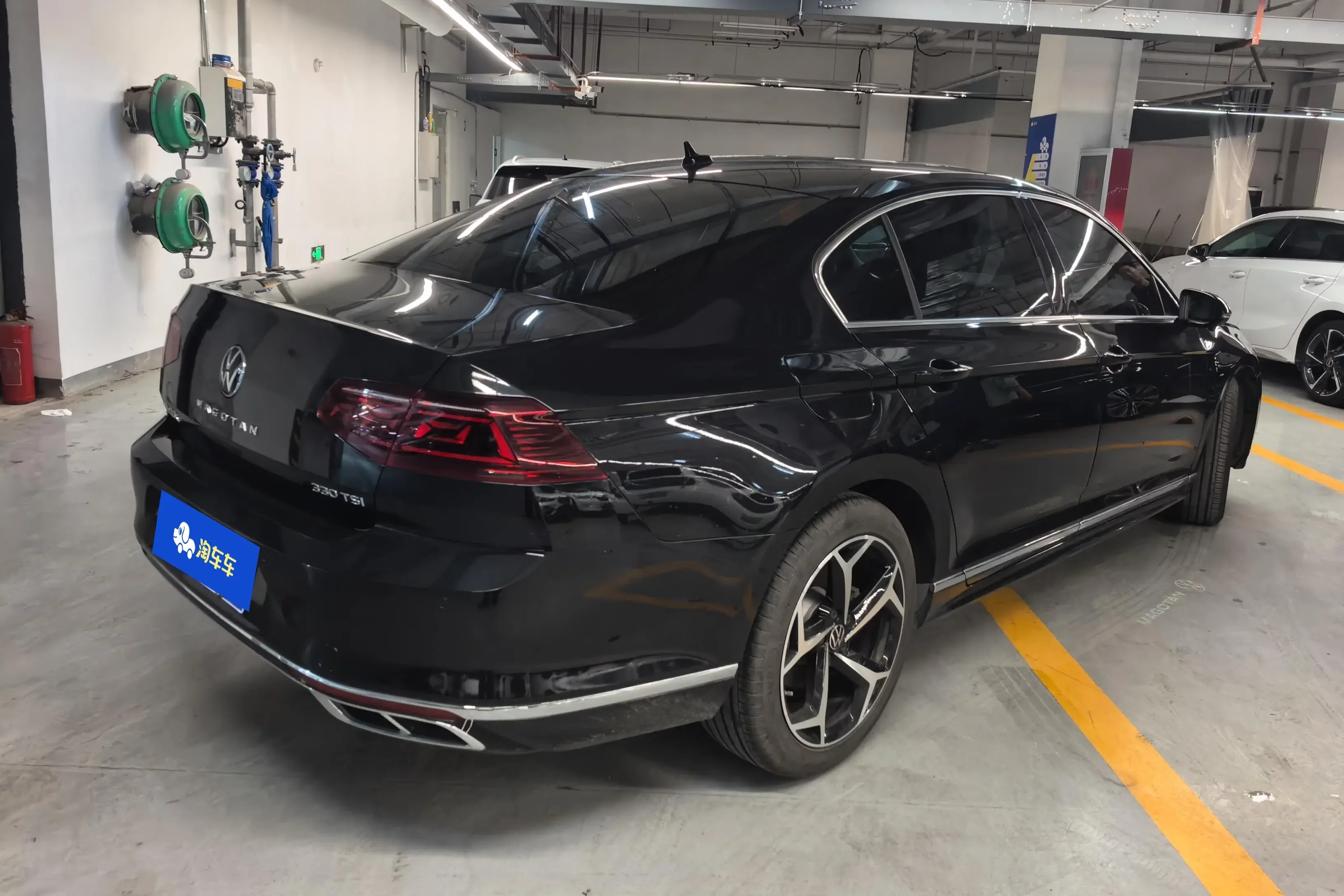 Volkswagen Magotan