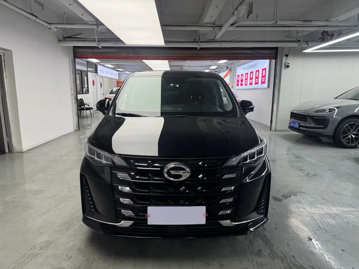 GAC Trumpchi M6