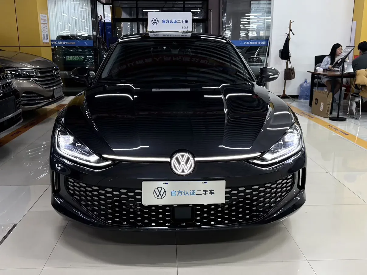 Volkswagen Lamando