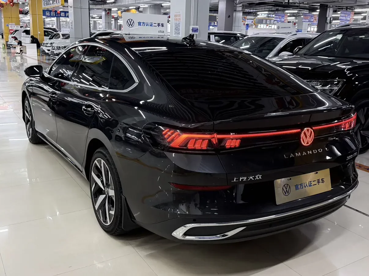 Volkswagen Lamando