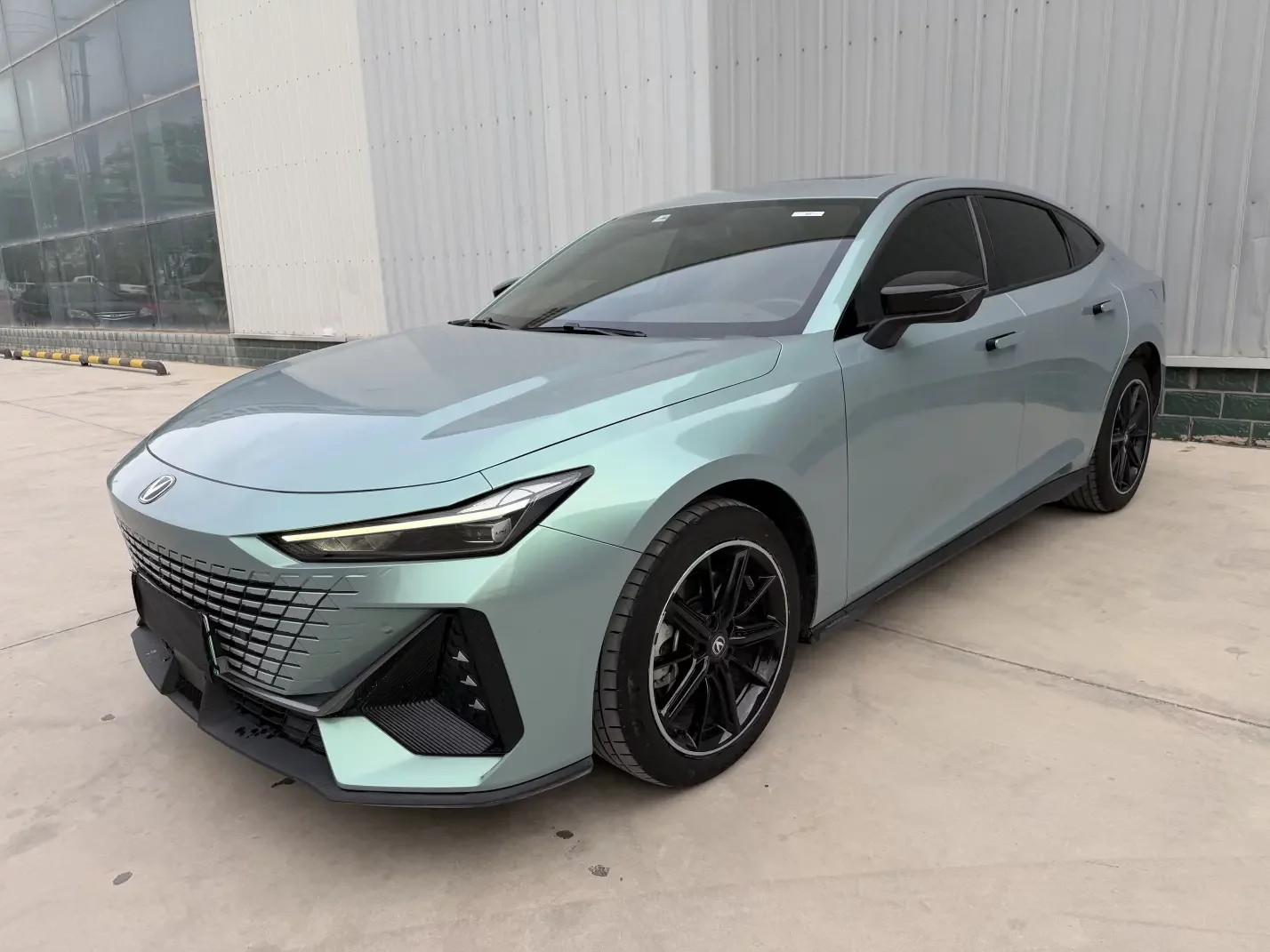 Changan UNI-V Smart Electric iDD