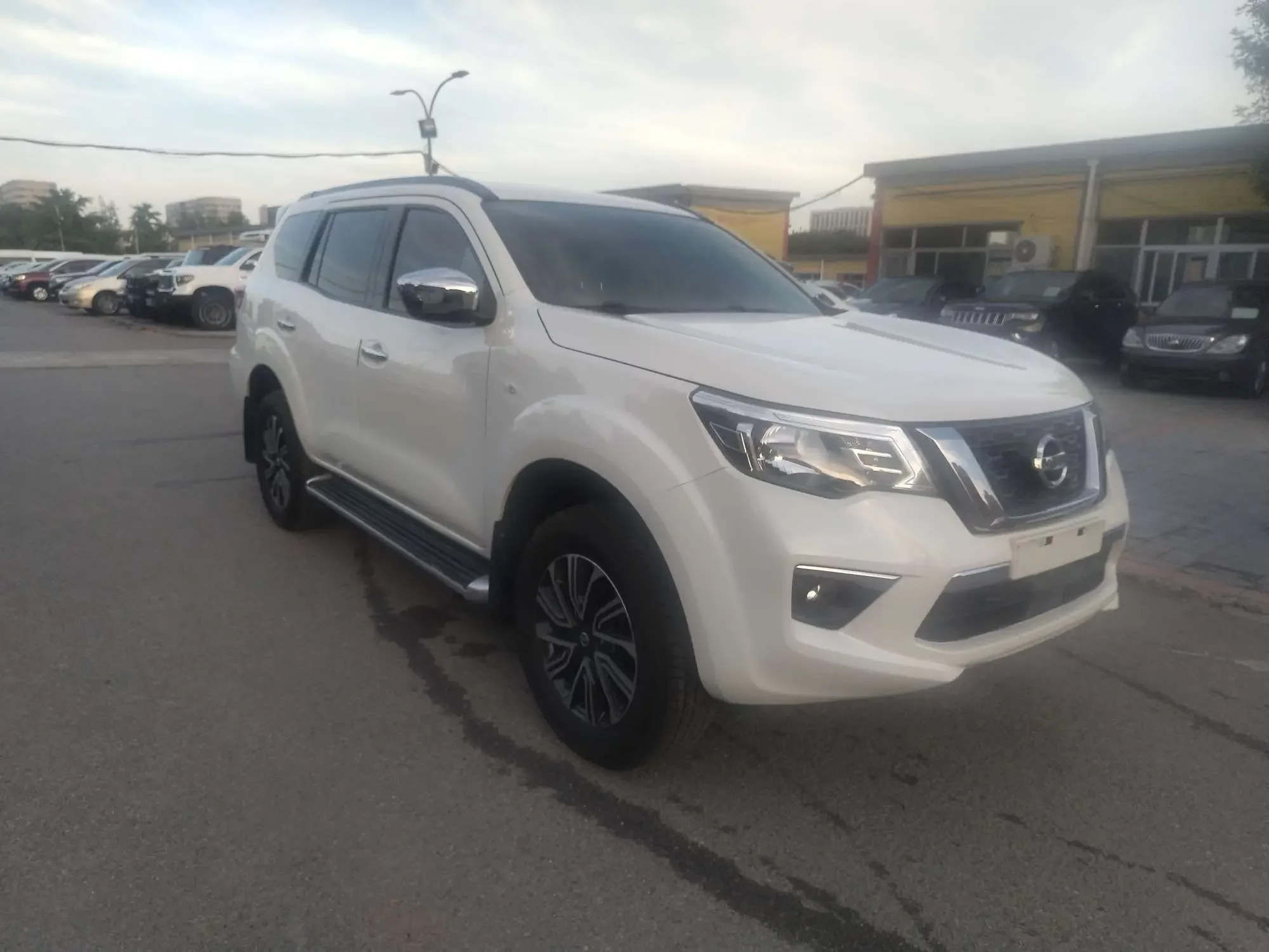 Nissan Tuda