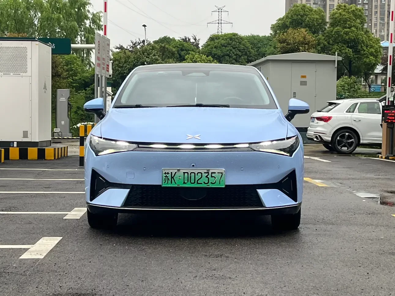 Xpeng P5