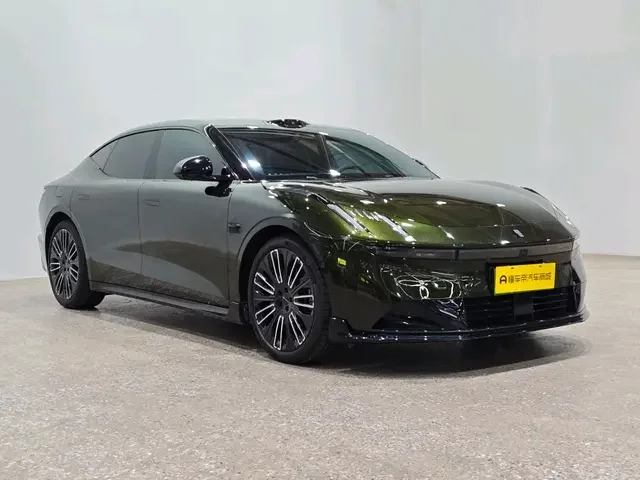 Lynk & Co 10 EM-P
