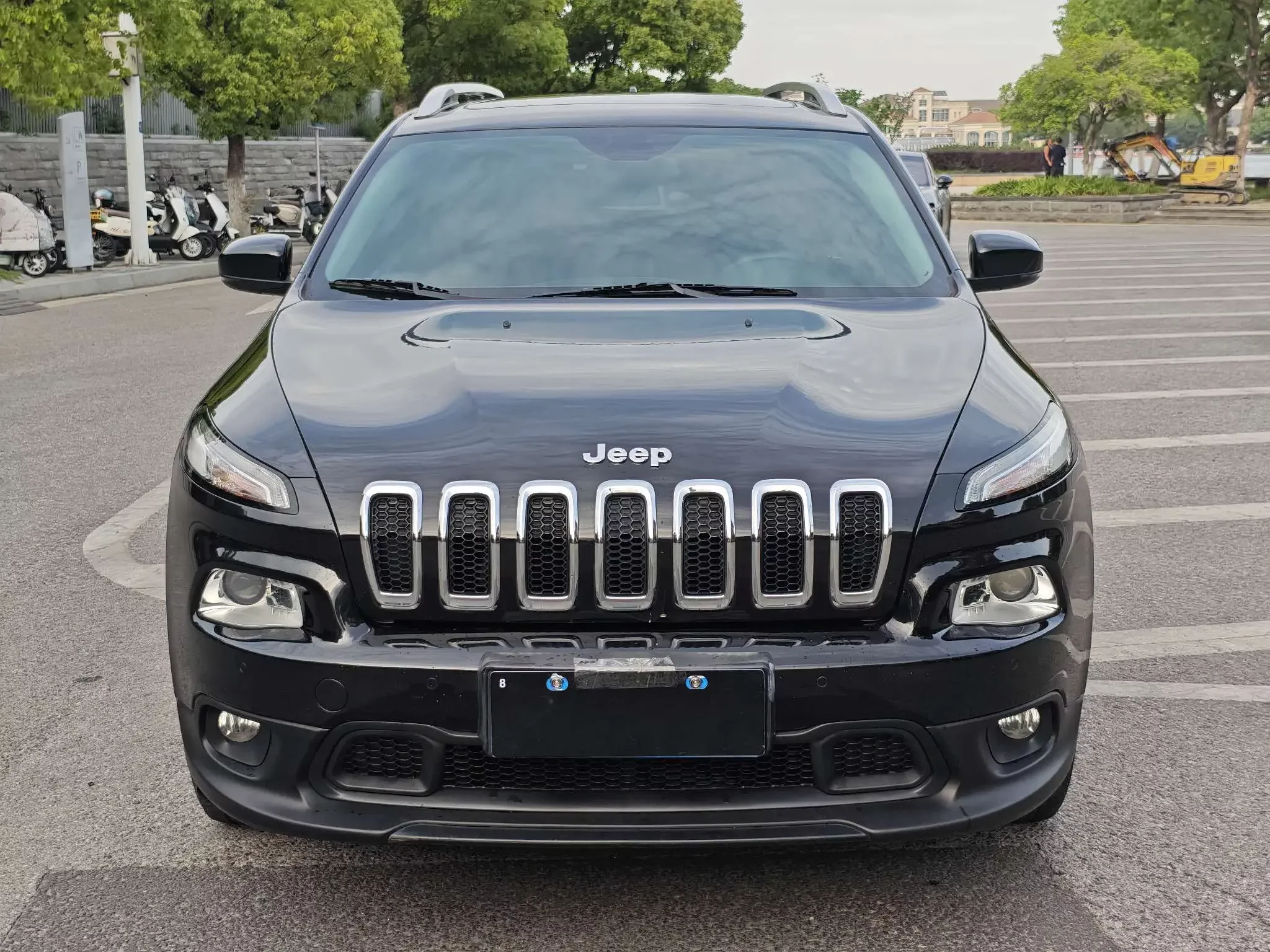 Jeep Cherokee  из Китая