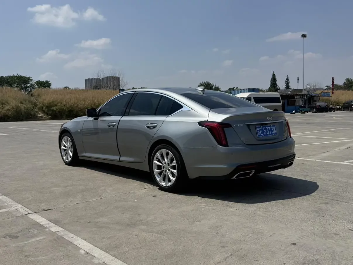 Cadillac CT5