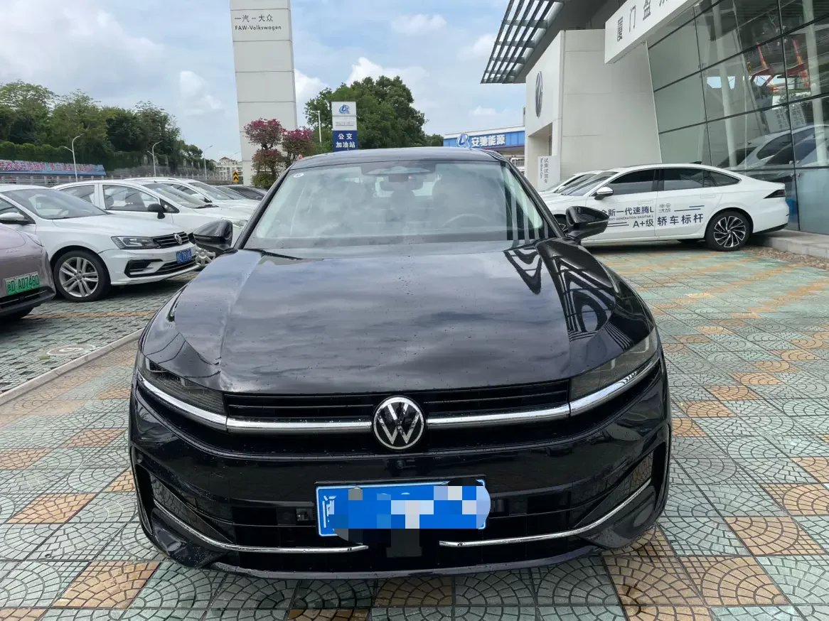 Volkswagen Magotan