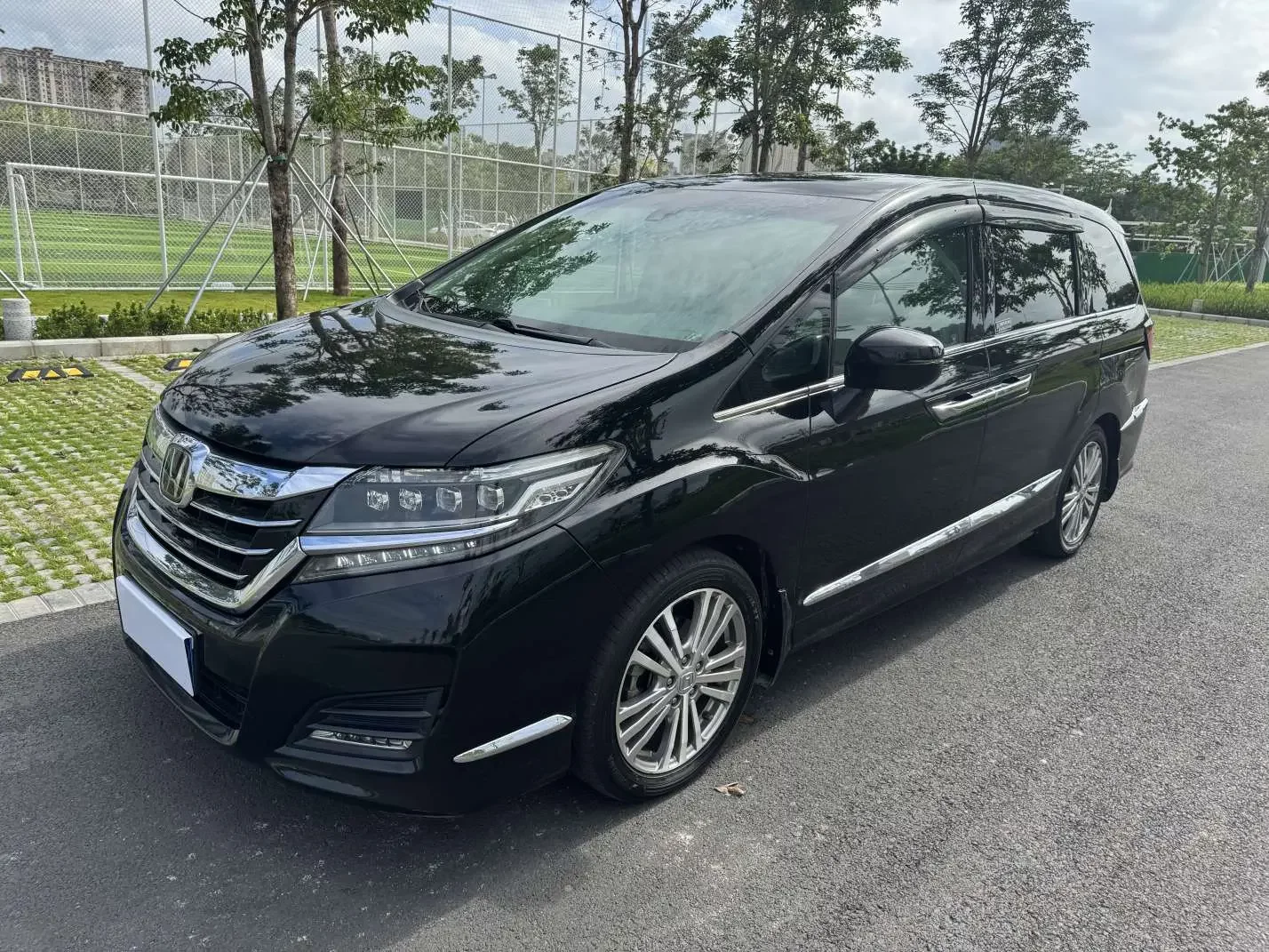 Honda Elysion