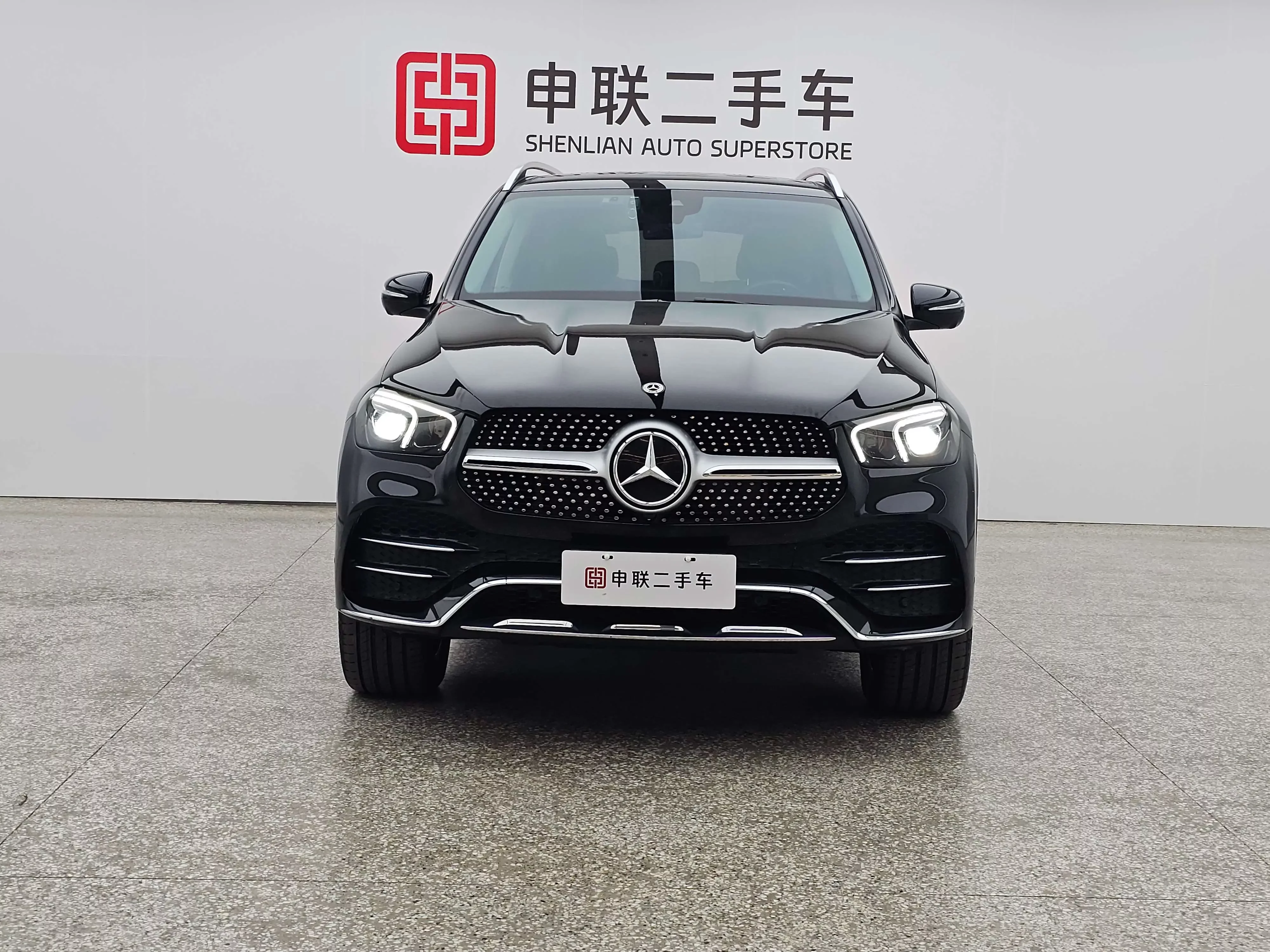 Mercedes-Benz GLE (Imported)