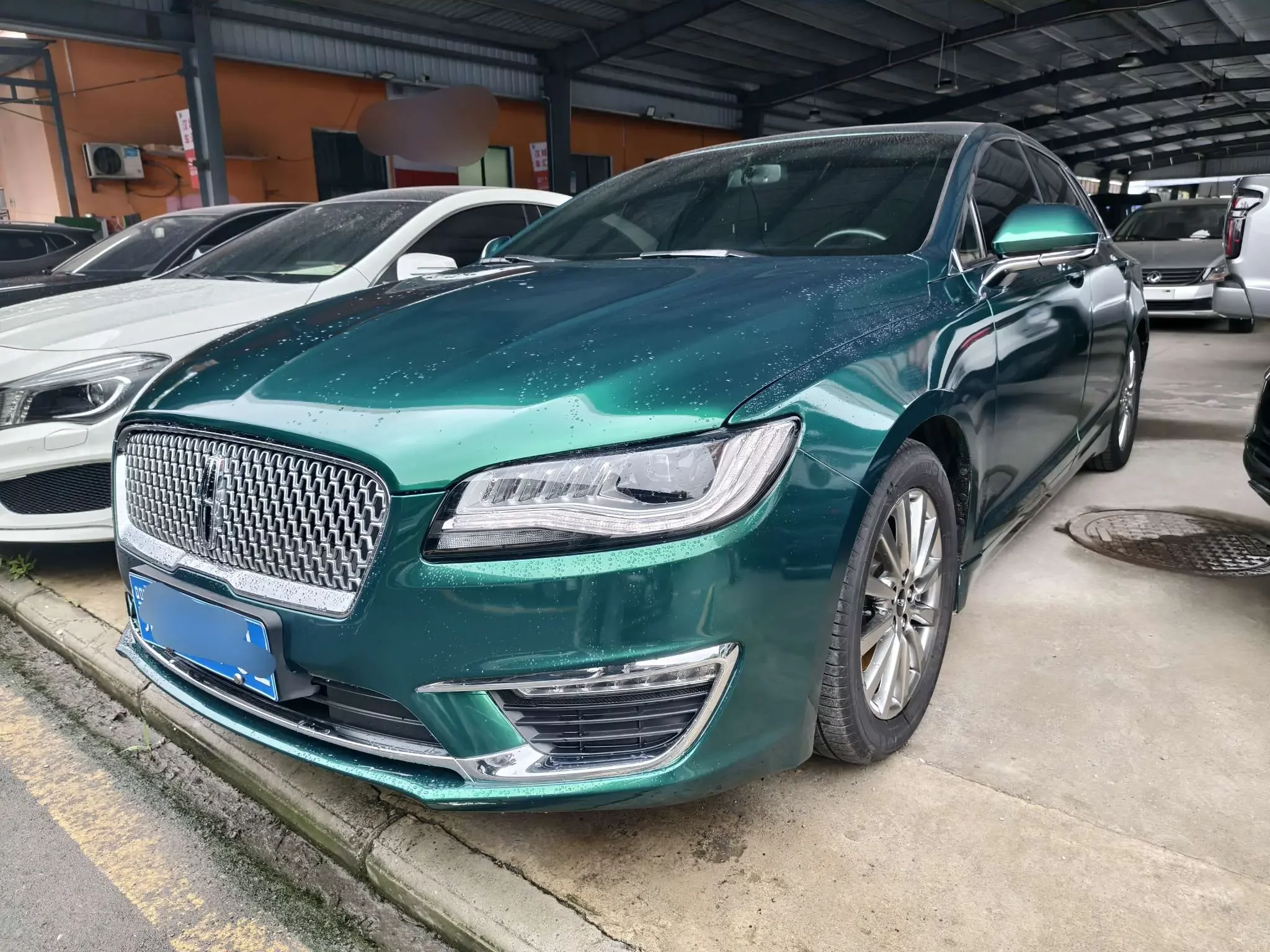 Lincoln MKZ
