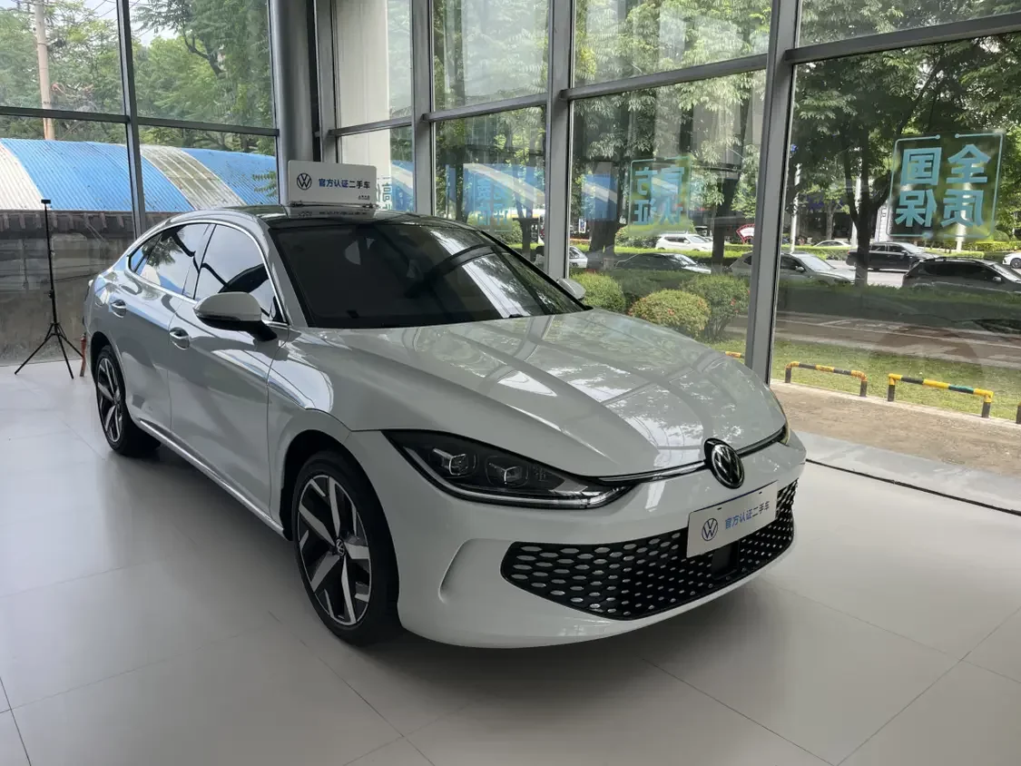 Volkswagen Lamando