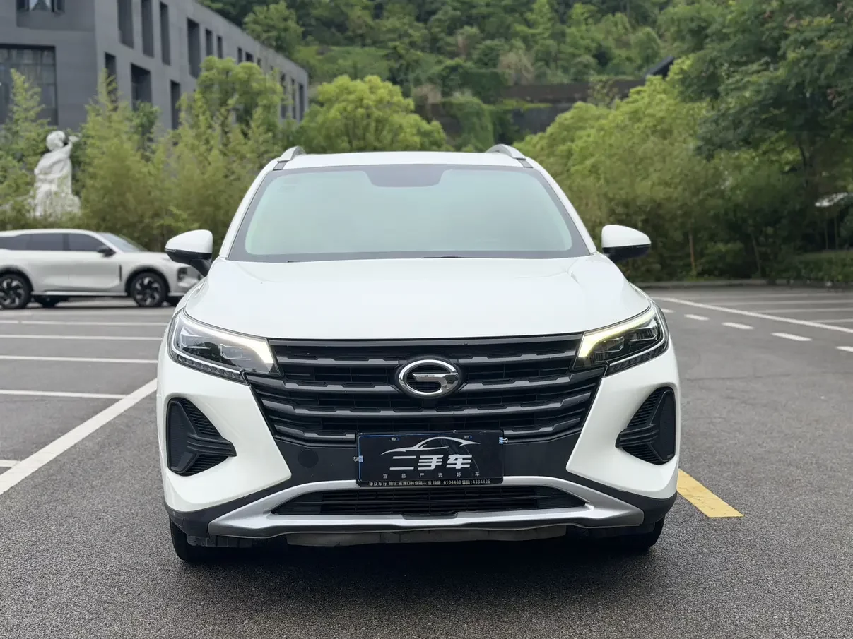 GAC Trumpchi GS4