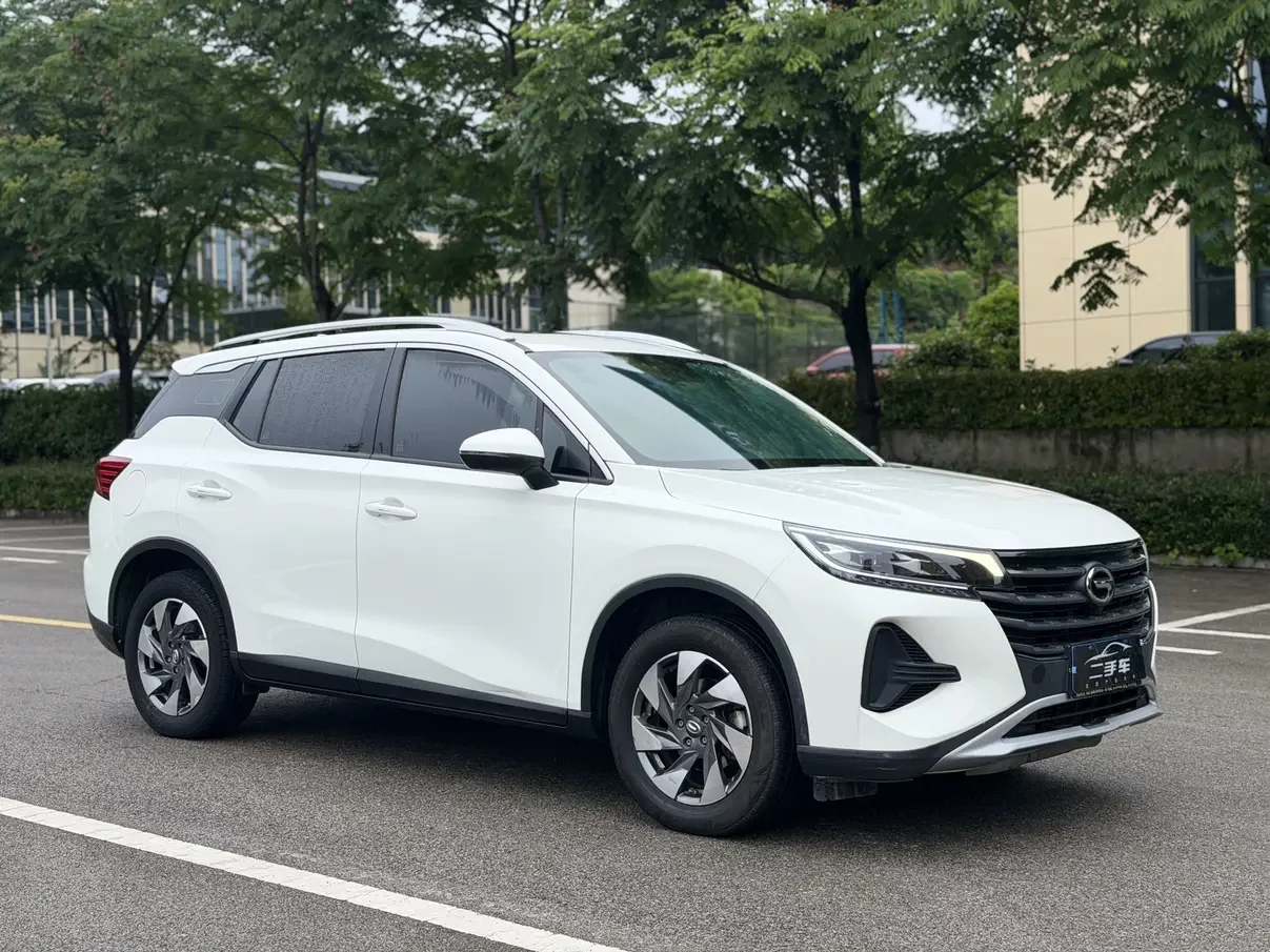 GAC Trumpchi GS4