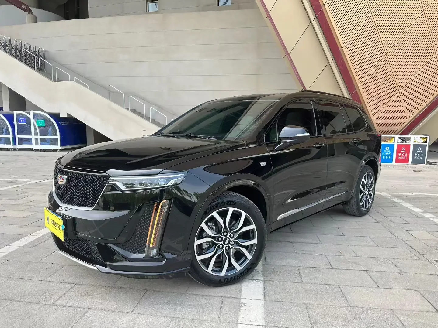 Cadillac XT6