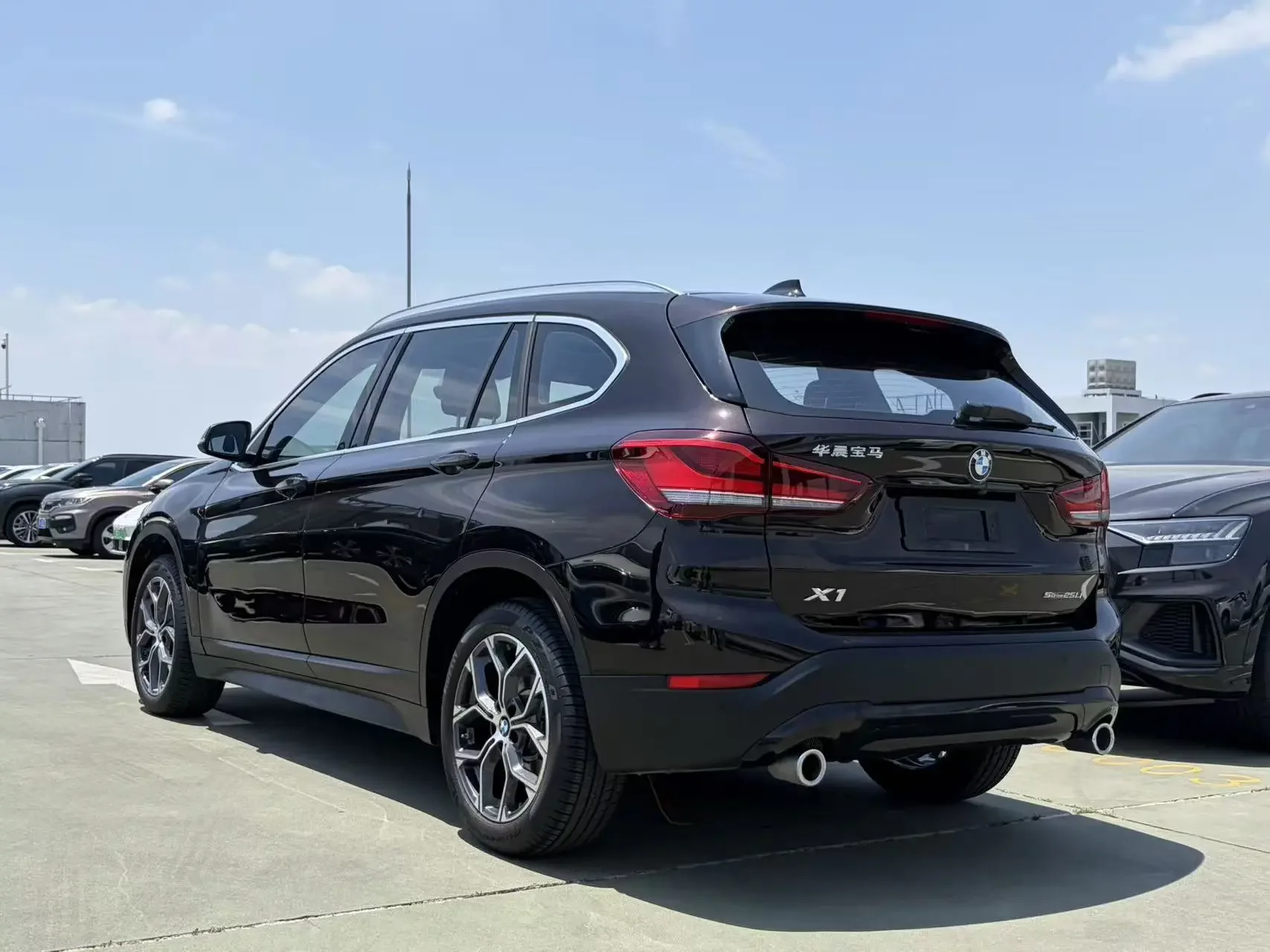 BMW X1