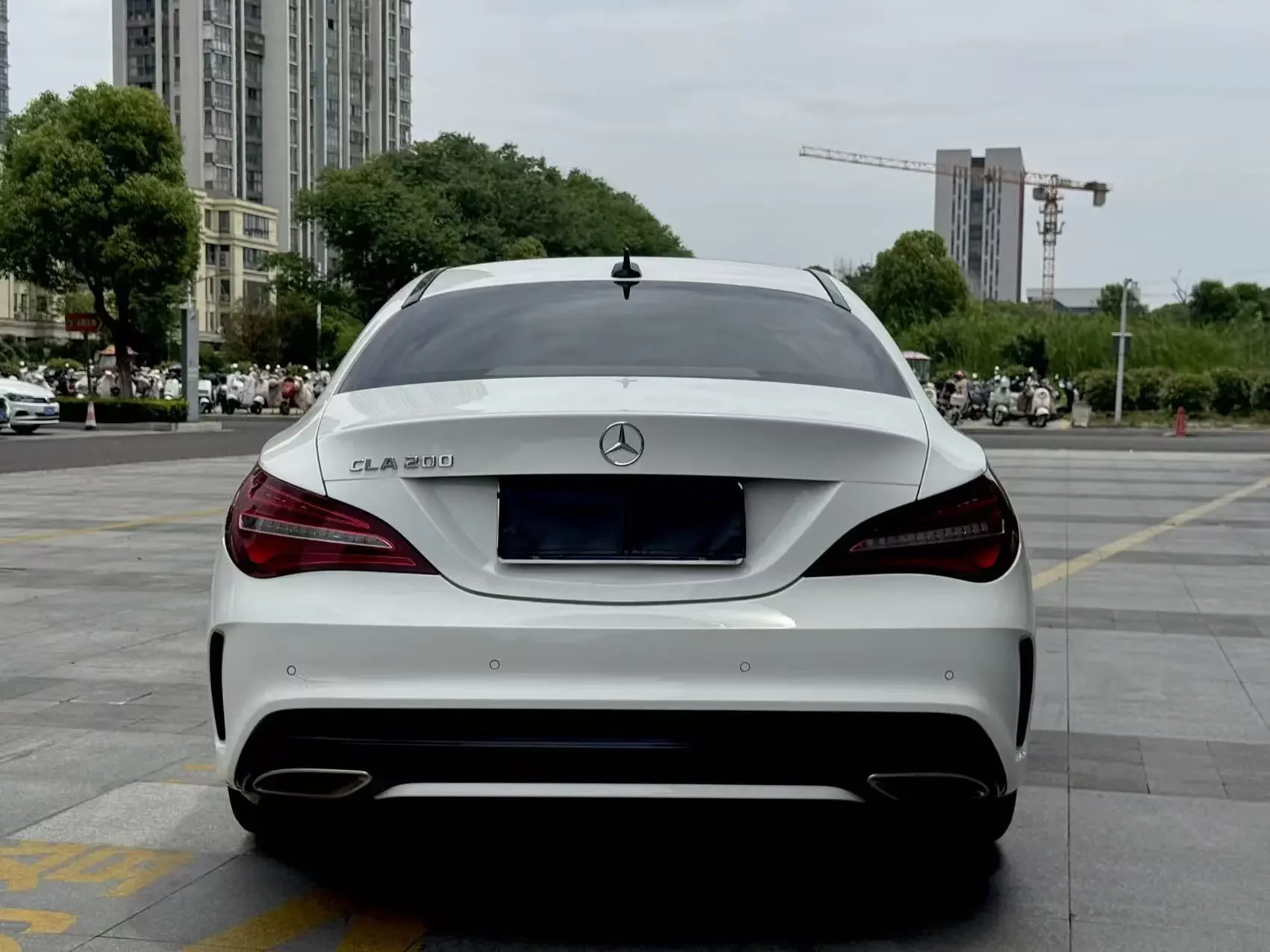Mercedes-Benz CLA (Imported)
