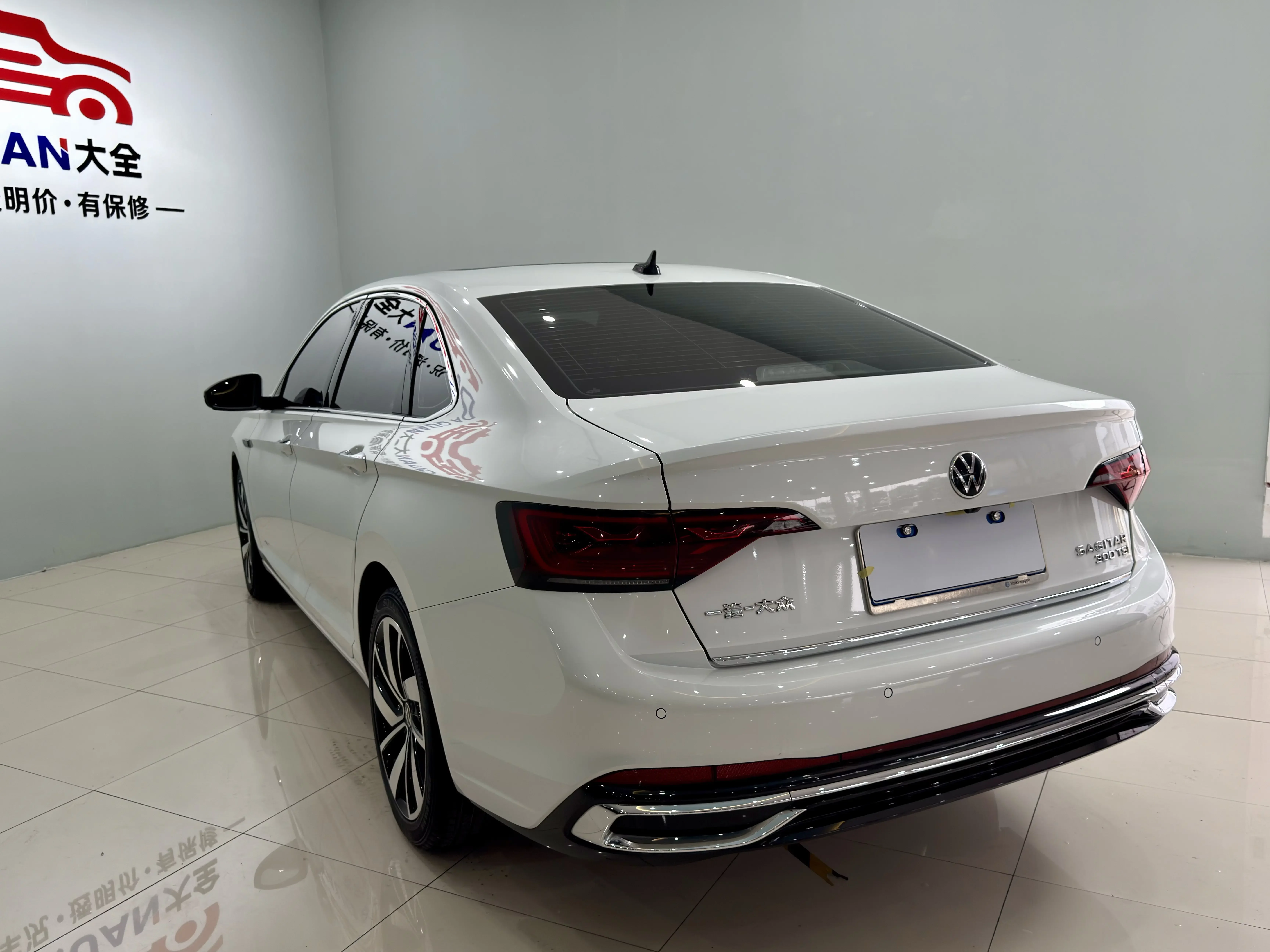 Volkswagen Sagitar