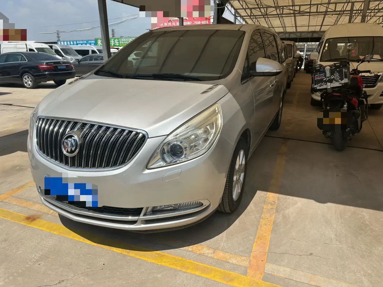Buick GL8
