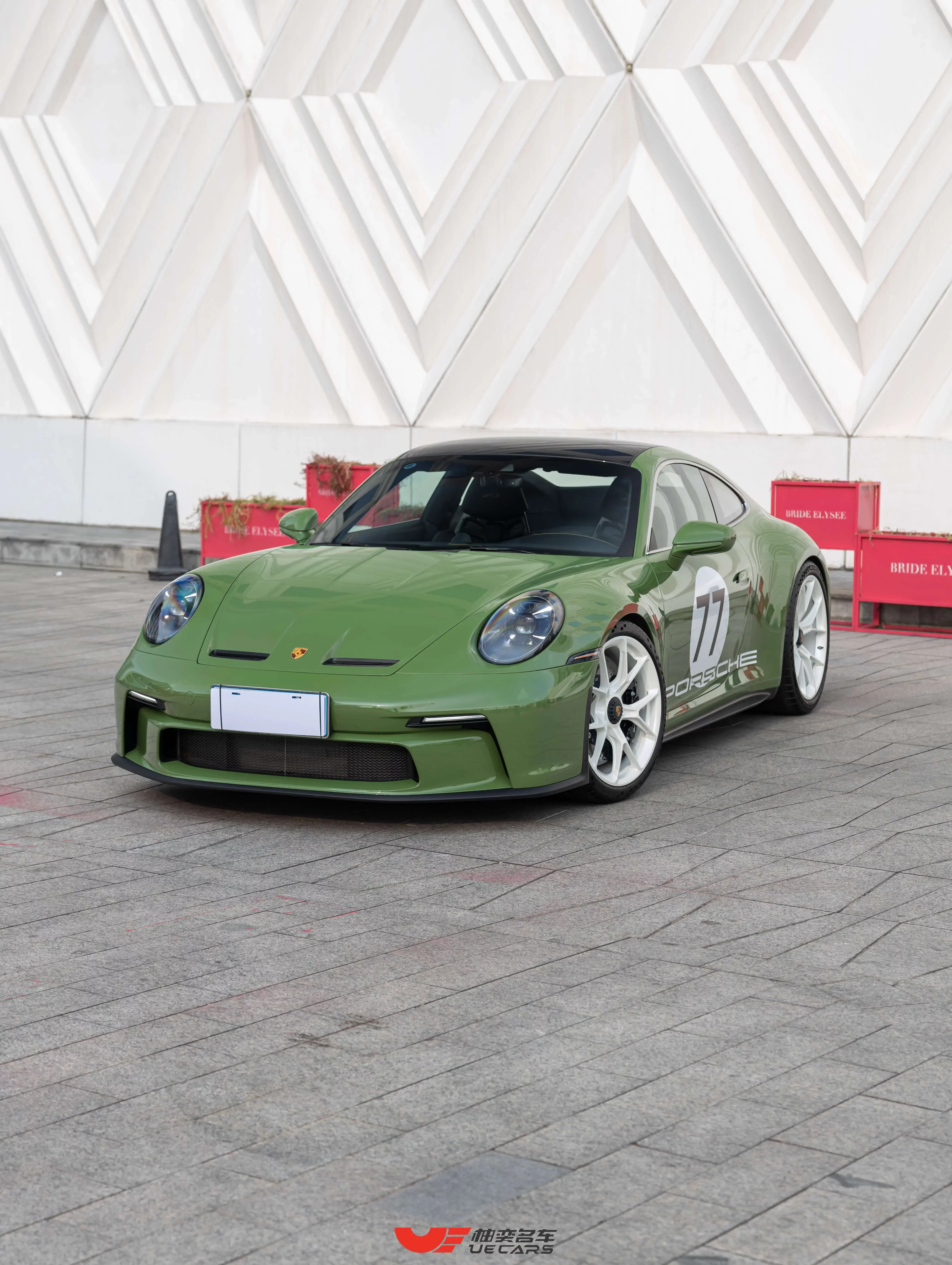 Porsche 911