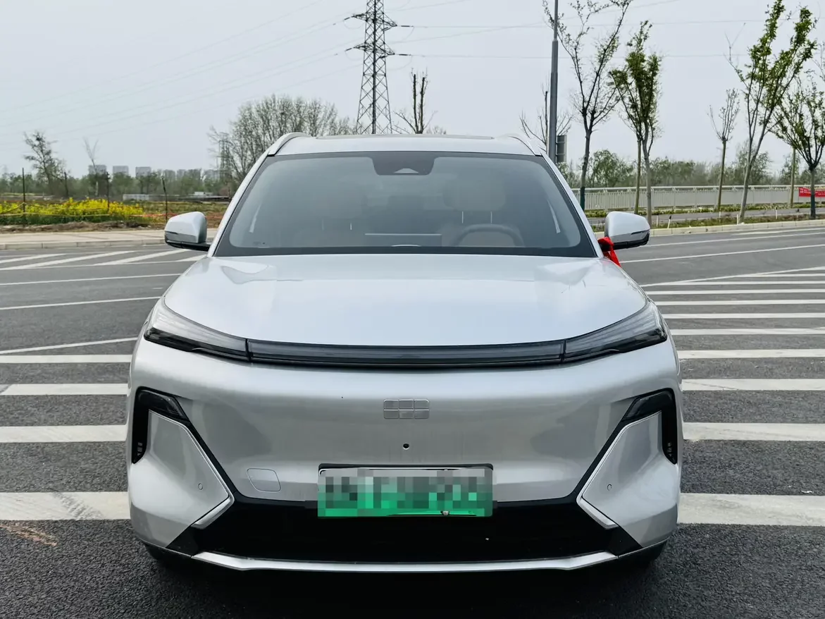 Geely Galaxy Starship 7 EM-i