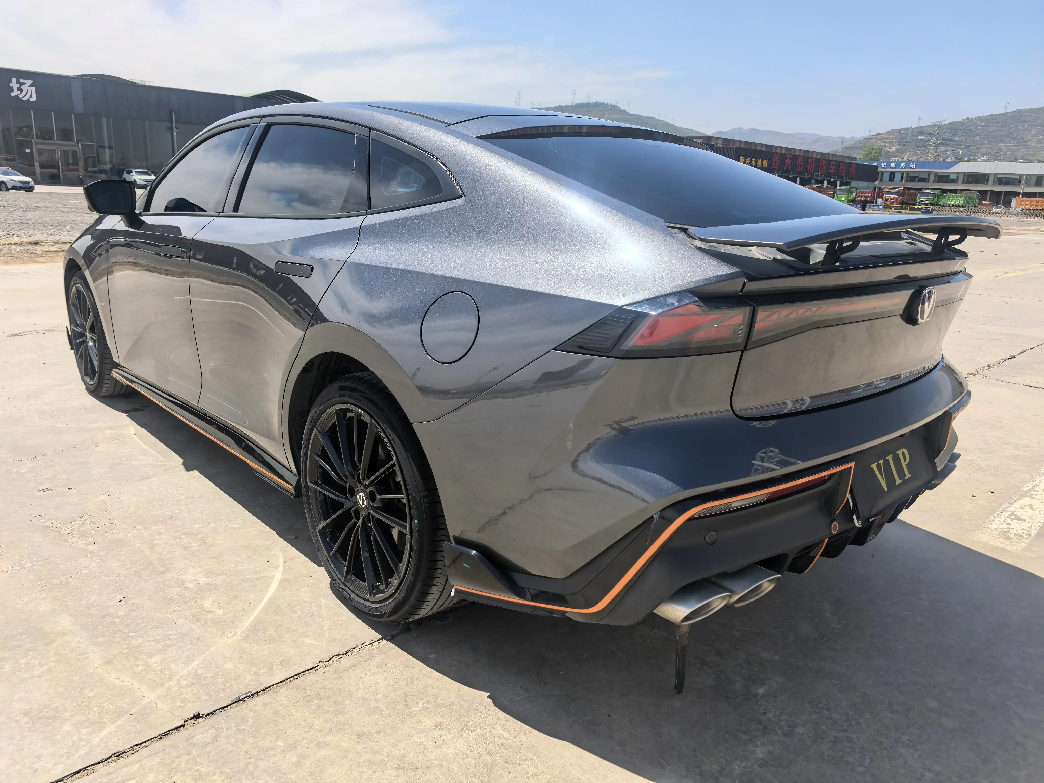 Changan UNI-V