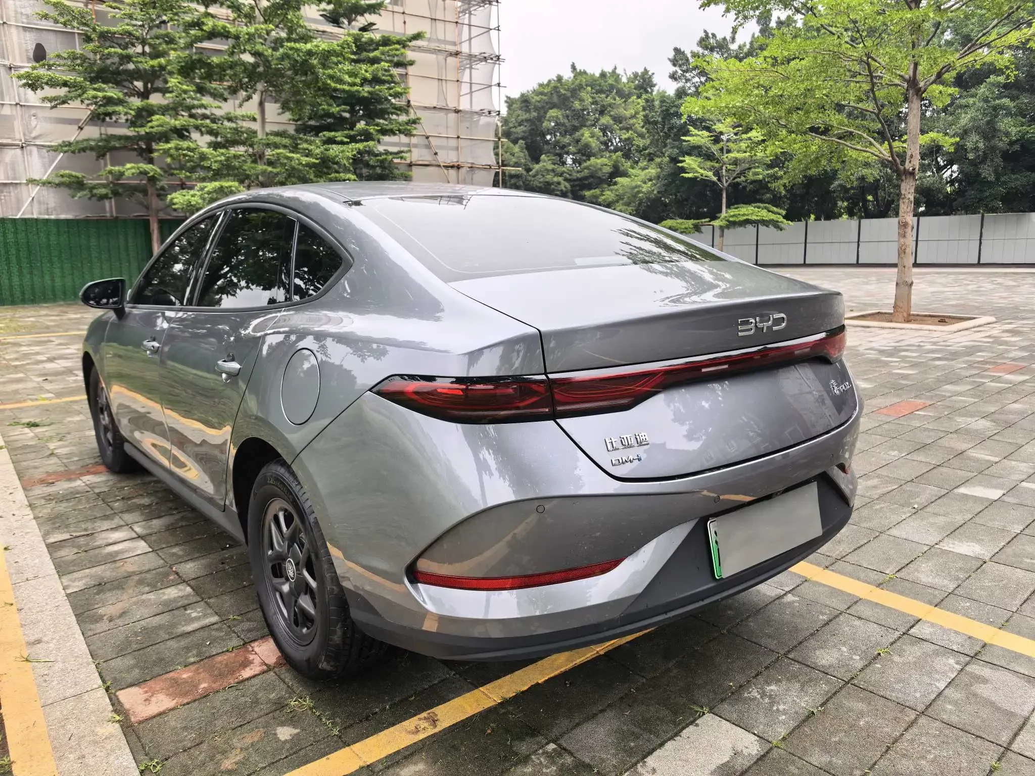 BYD Qin PLUS DM