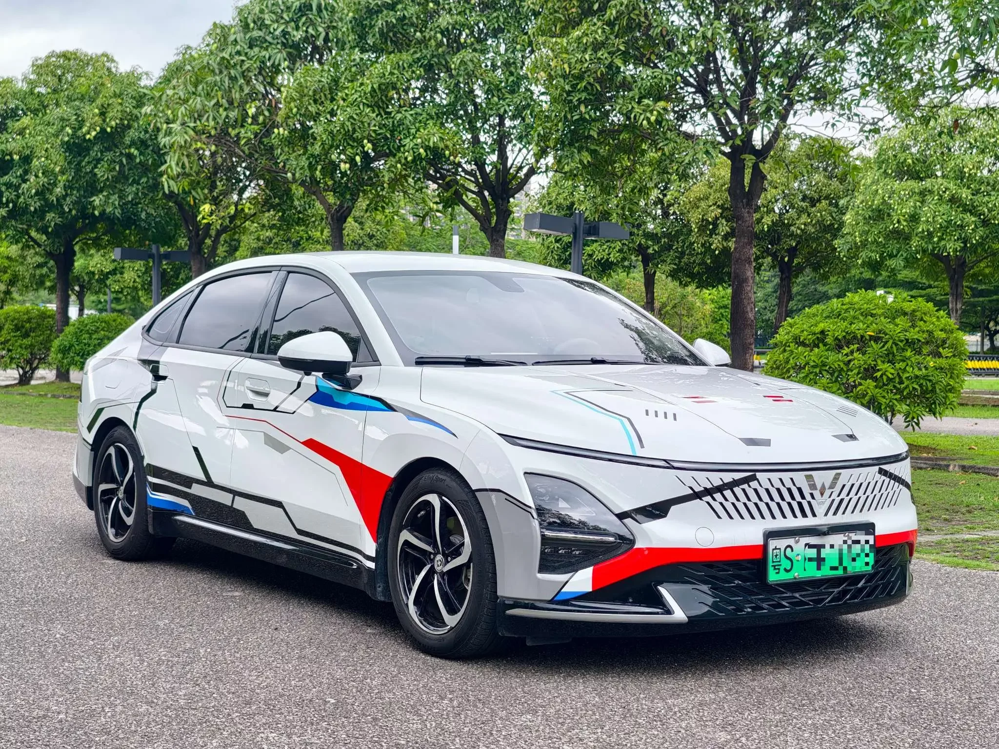 Wuling Starlight PHEV