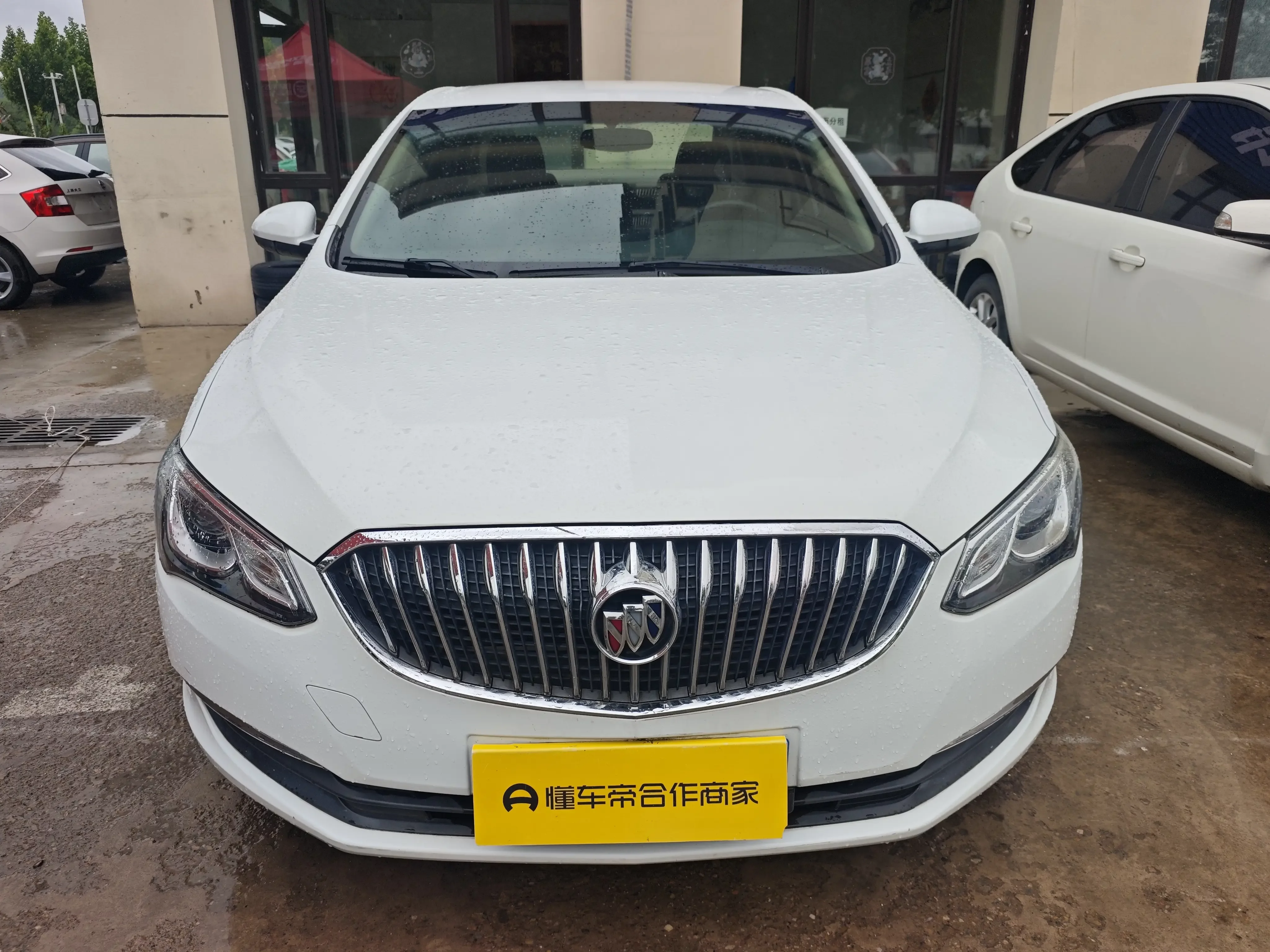 Buick Yinglang