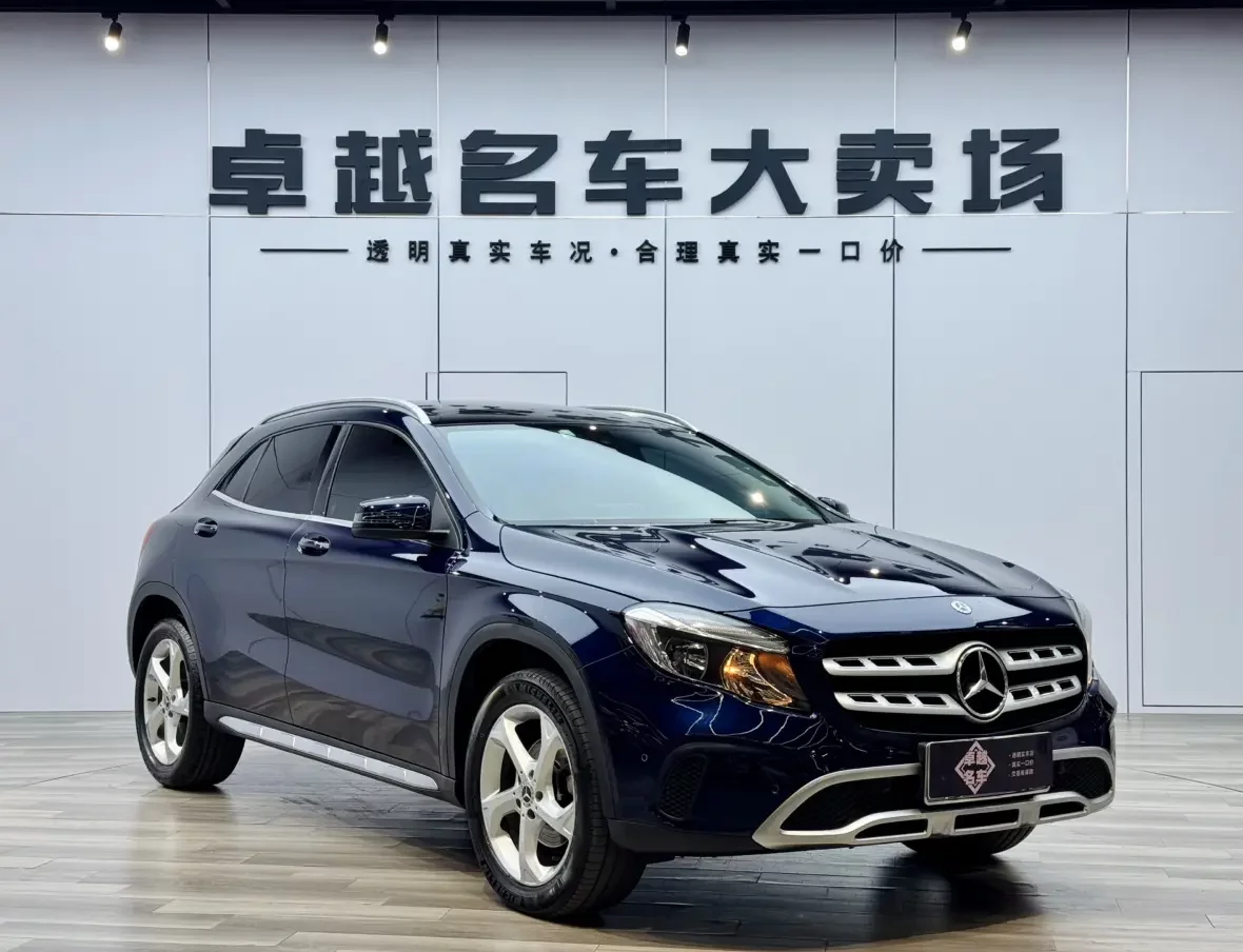 Mercedes-Benz GLA