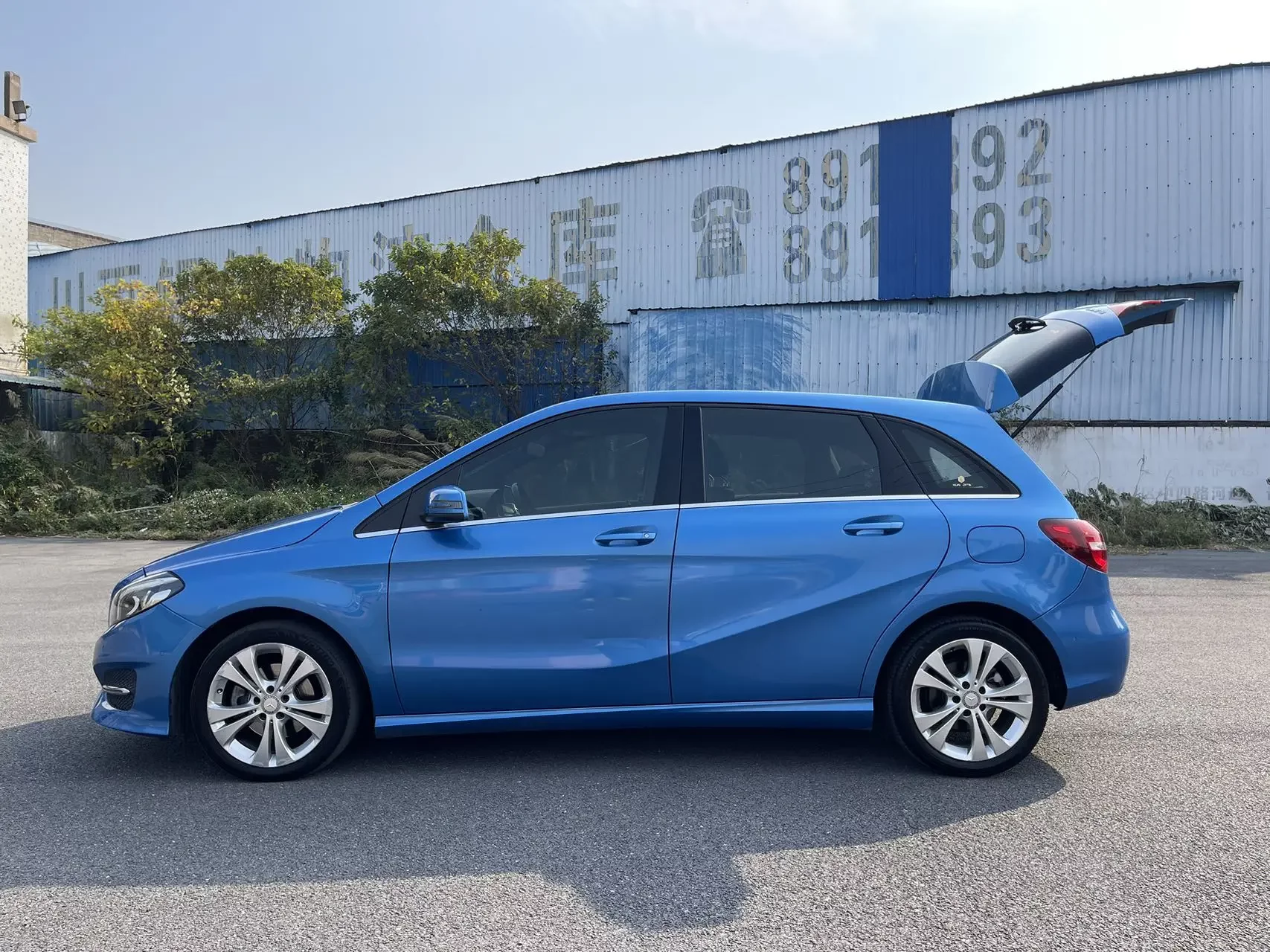 Mercedes-Benz B Class