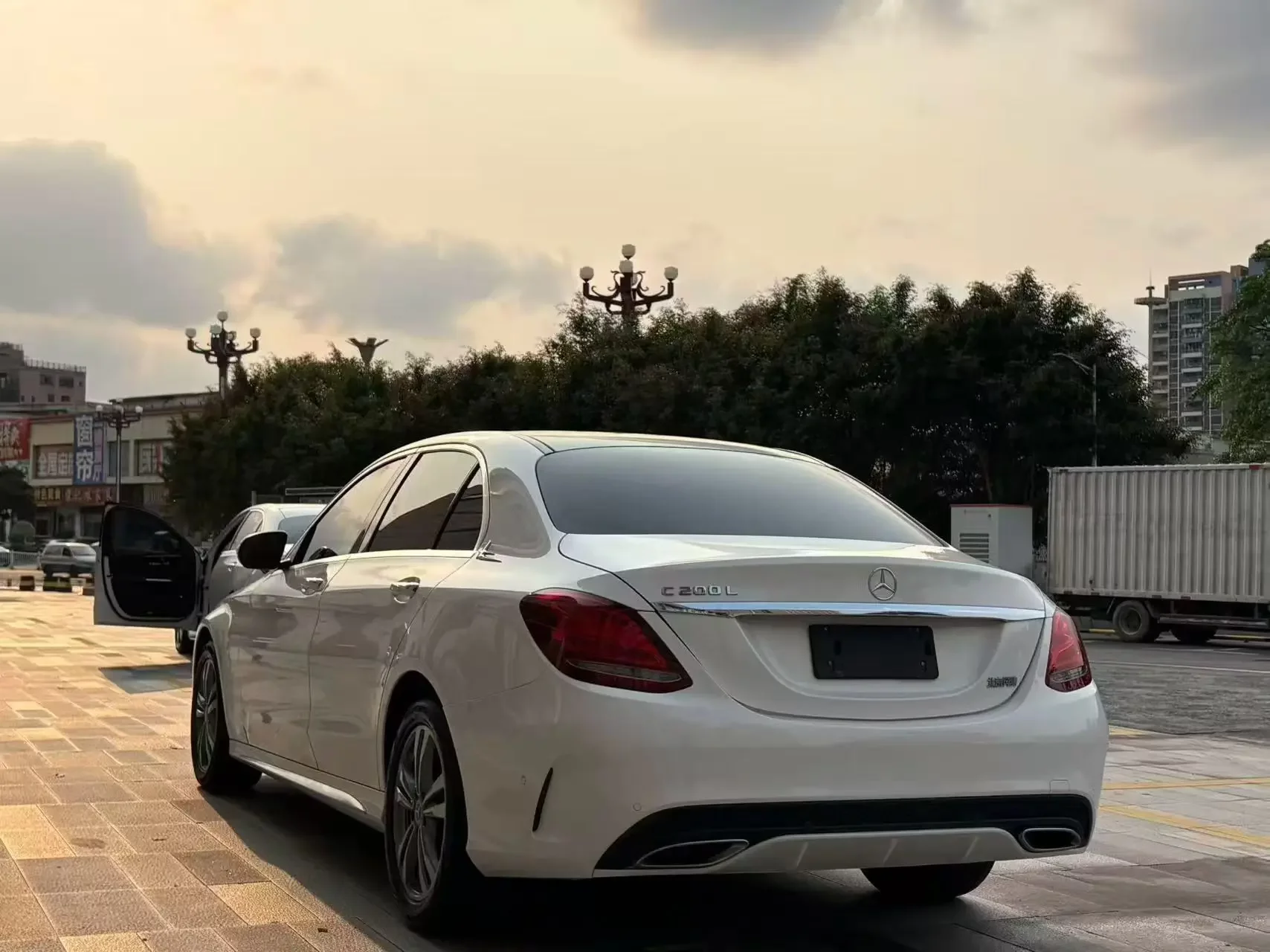 Mercedes-Benz C Class