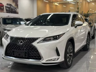 Lexus NX, 2018 — купить с доставкой из Китая