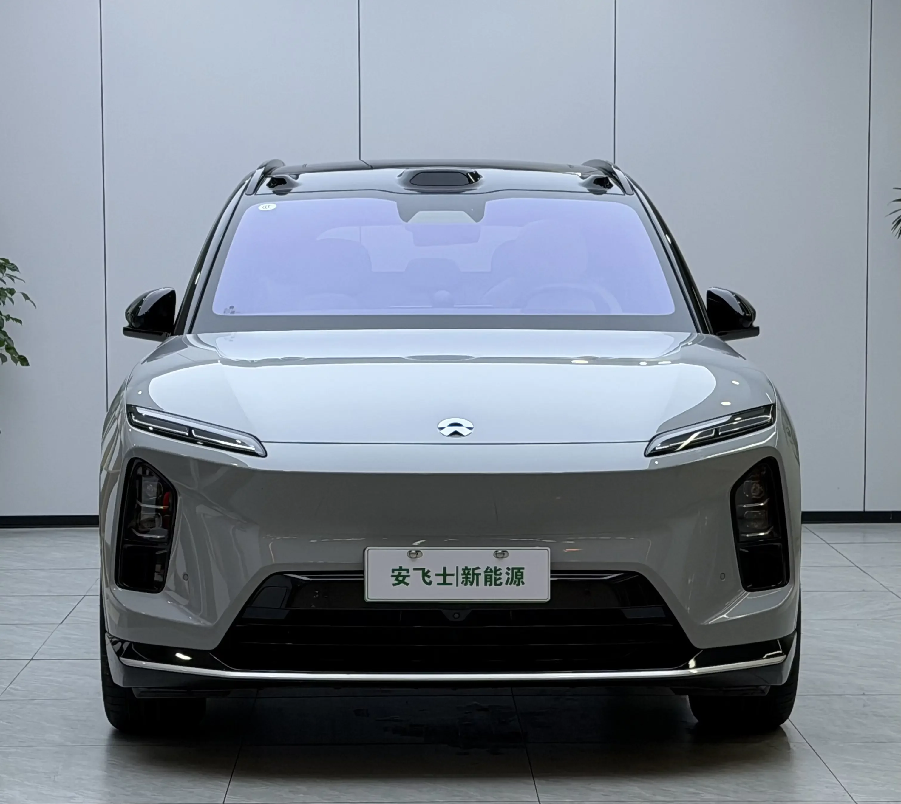 NIO ES6