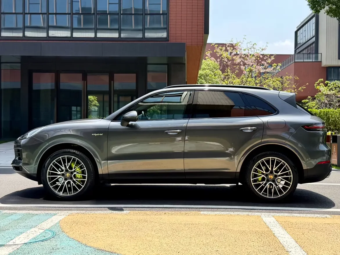 Porsche Cayenne E-Hybrid