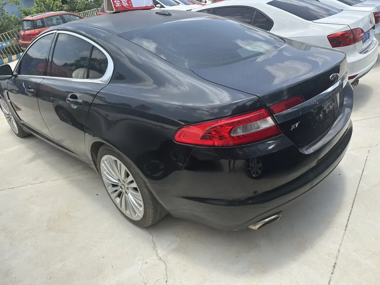 Jaguar XF