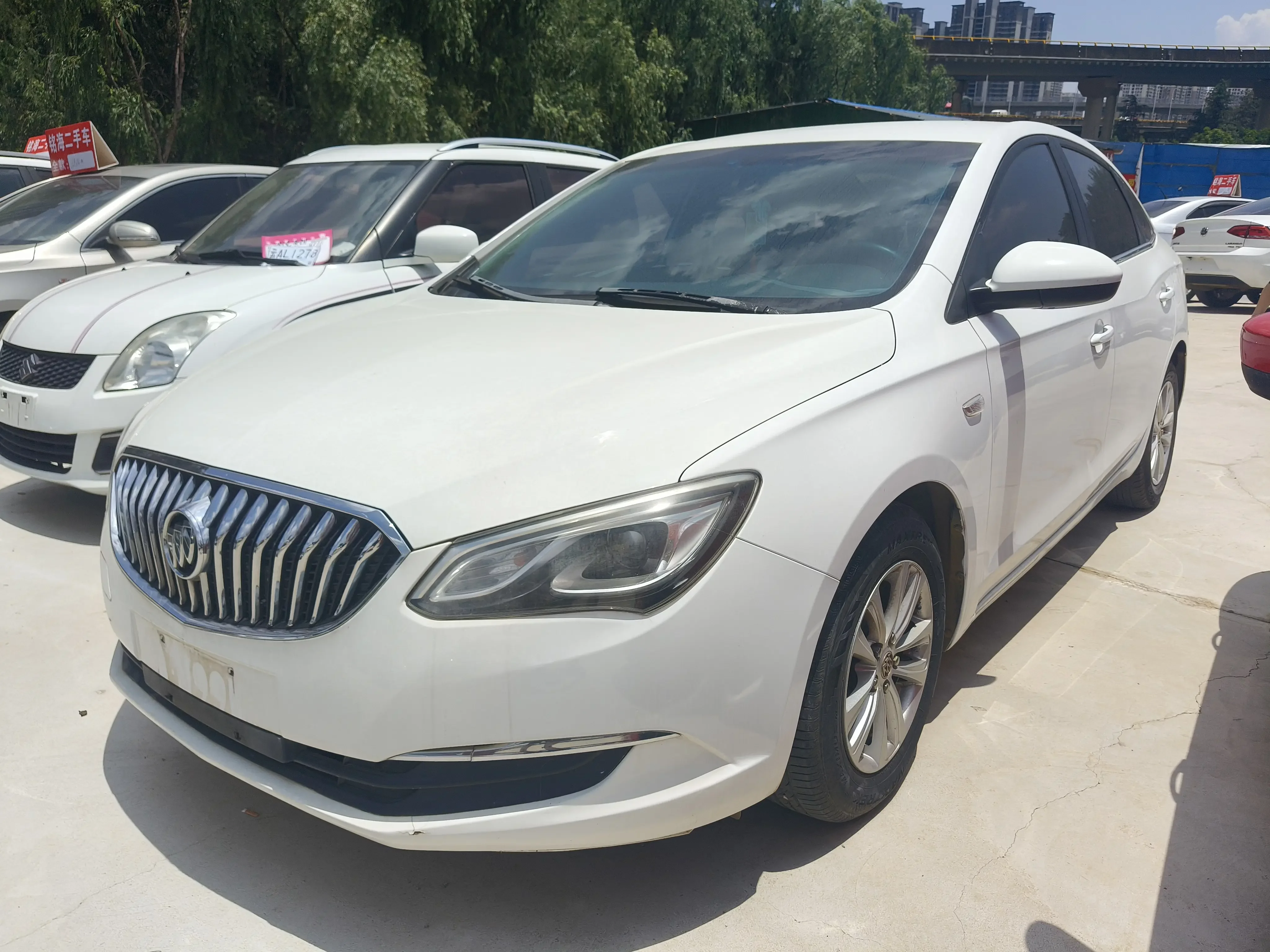 Buick Yinglang