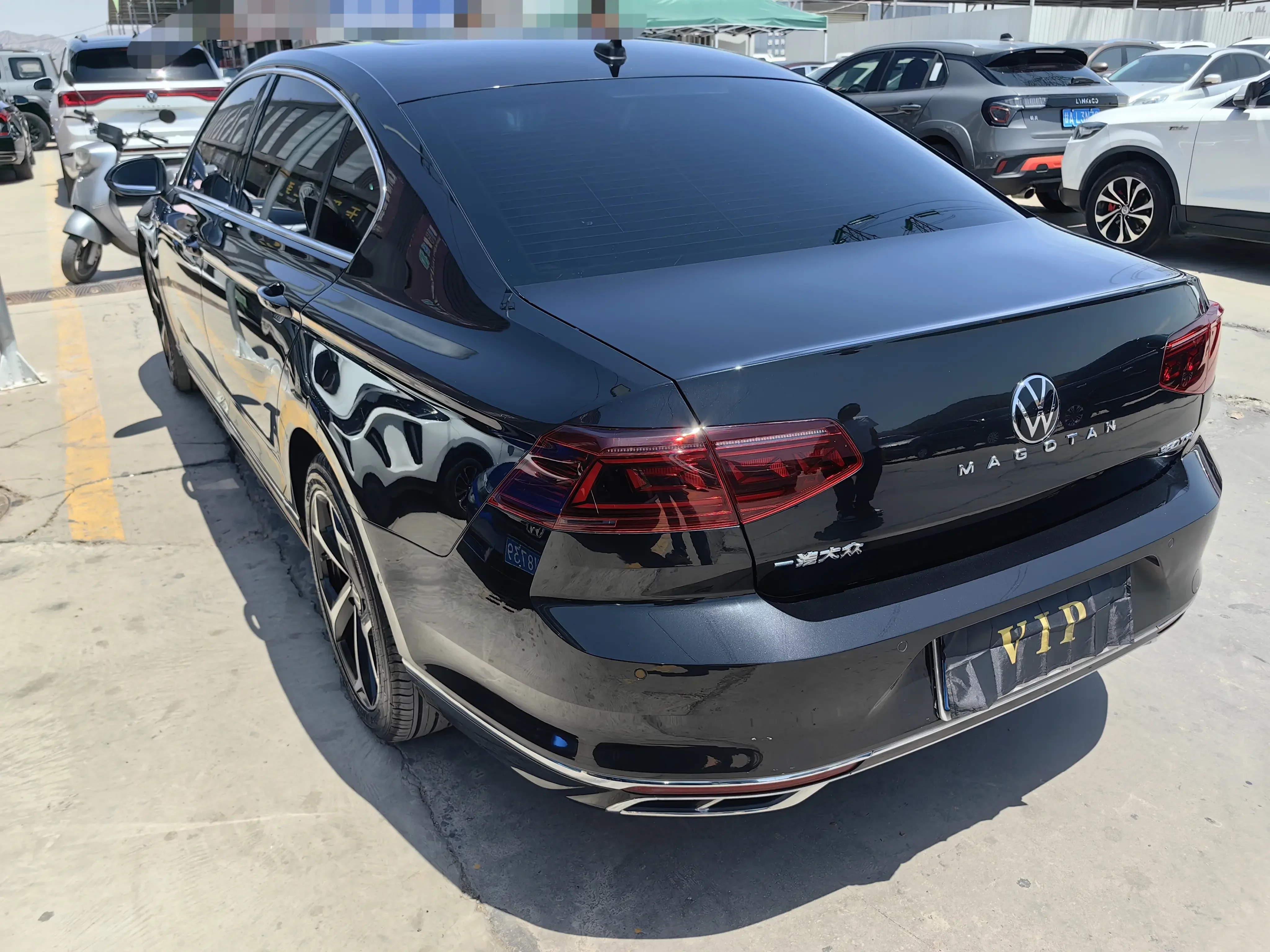Volkswagen Magotan