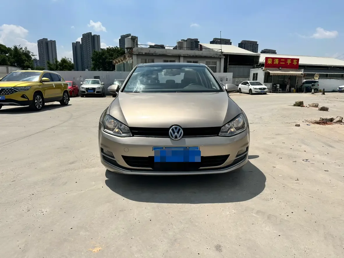 Volkswagen golf