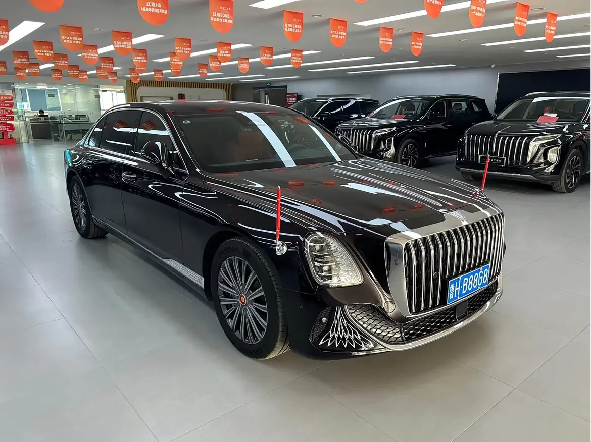 Hongqi Red Flag Golden Sunflower Country Elegance
