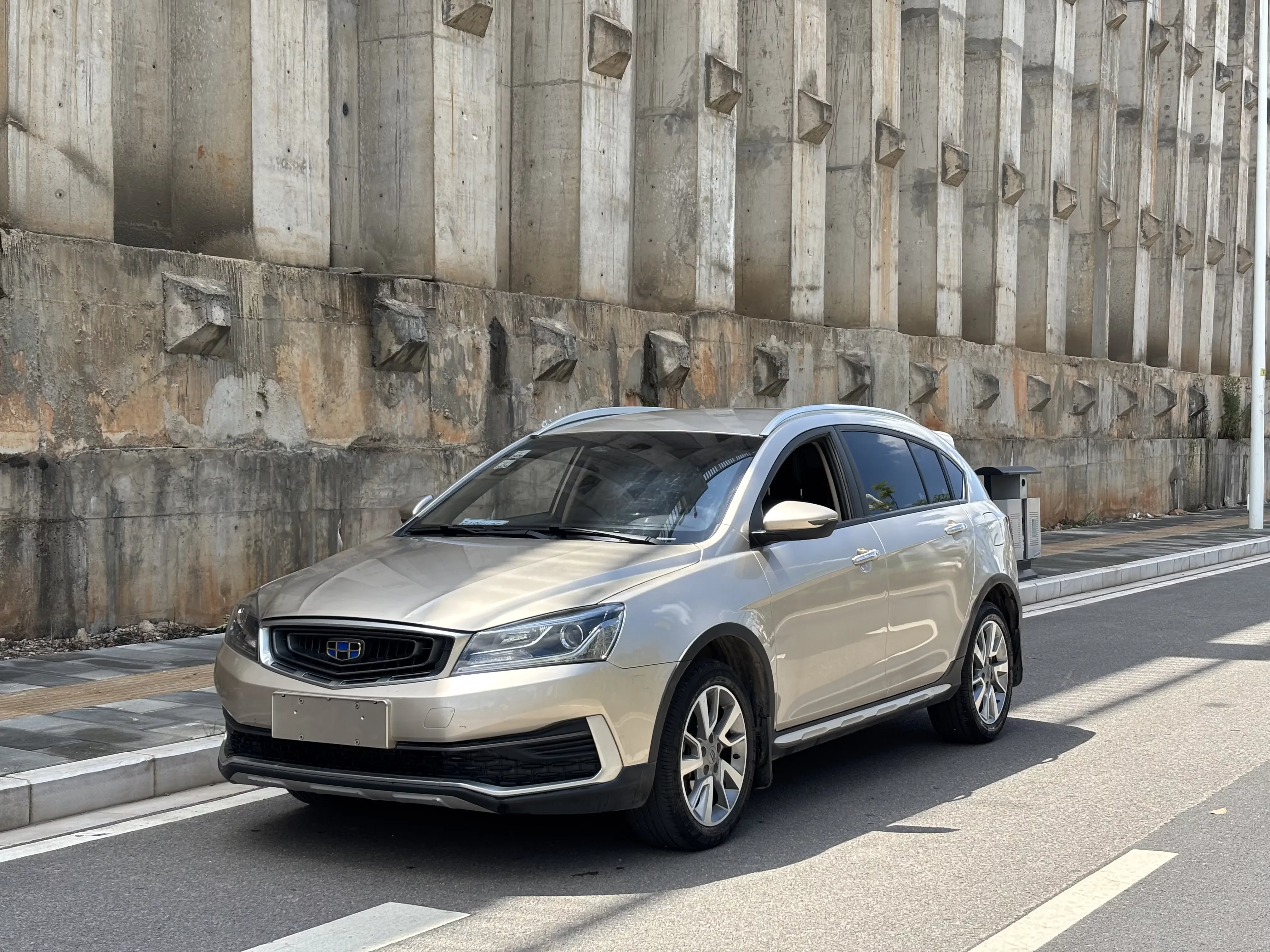 Geely Vision S1