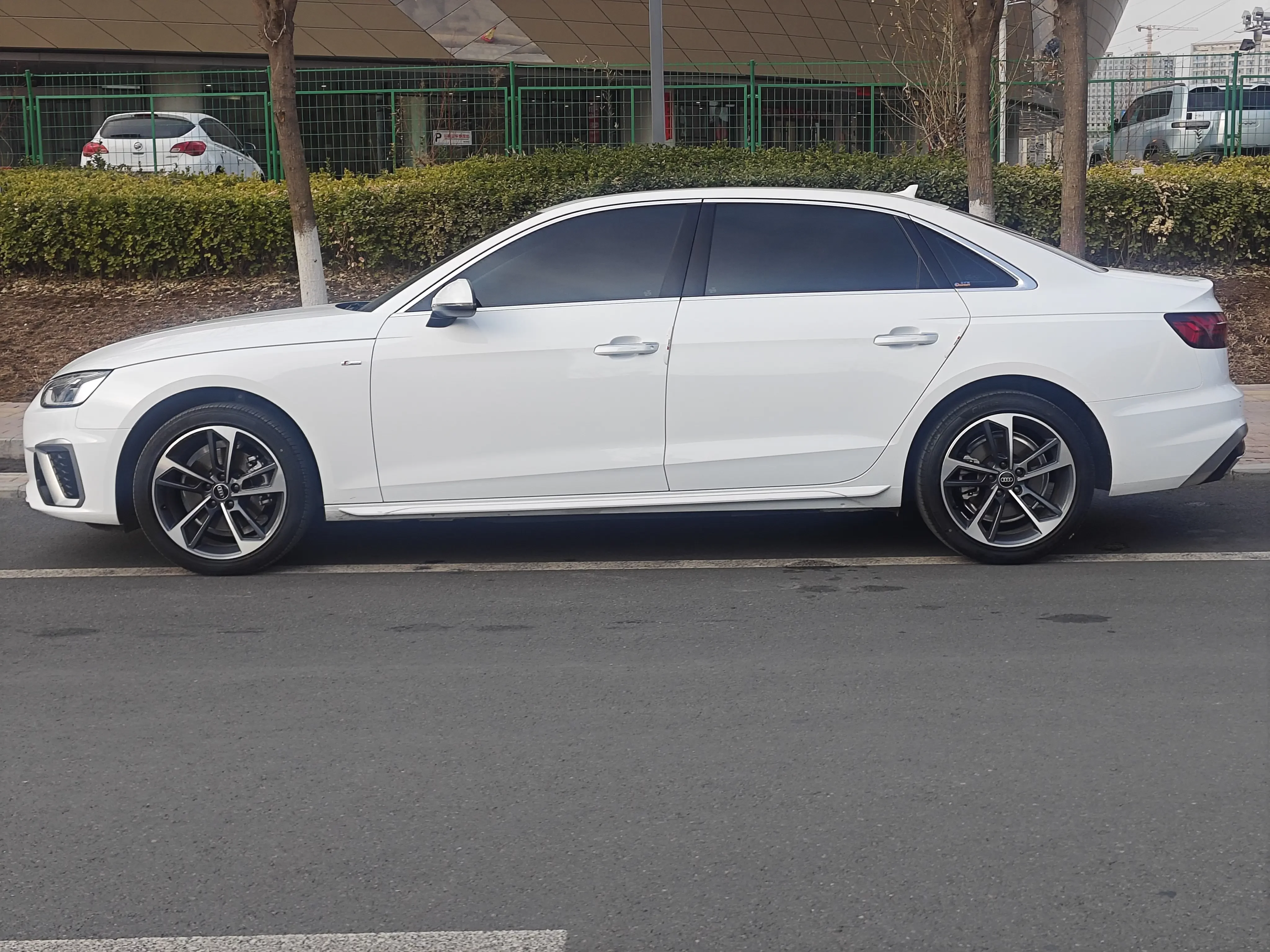 Audi A4L