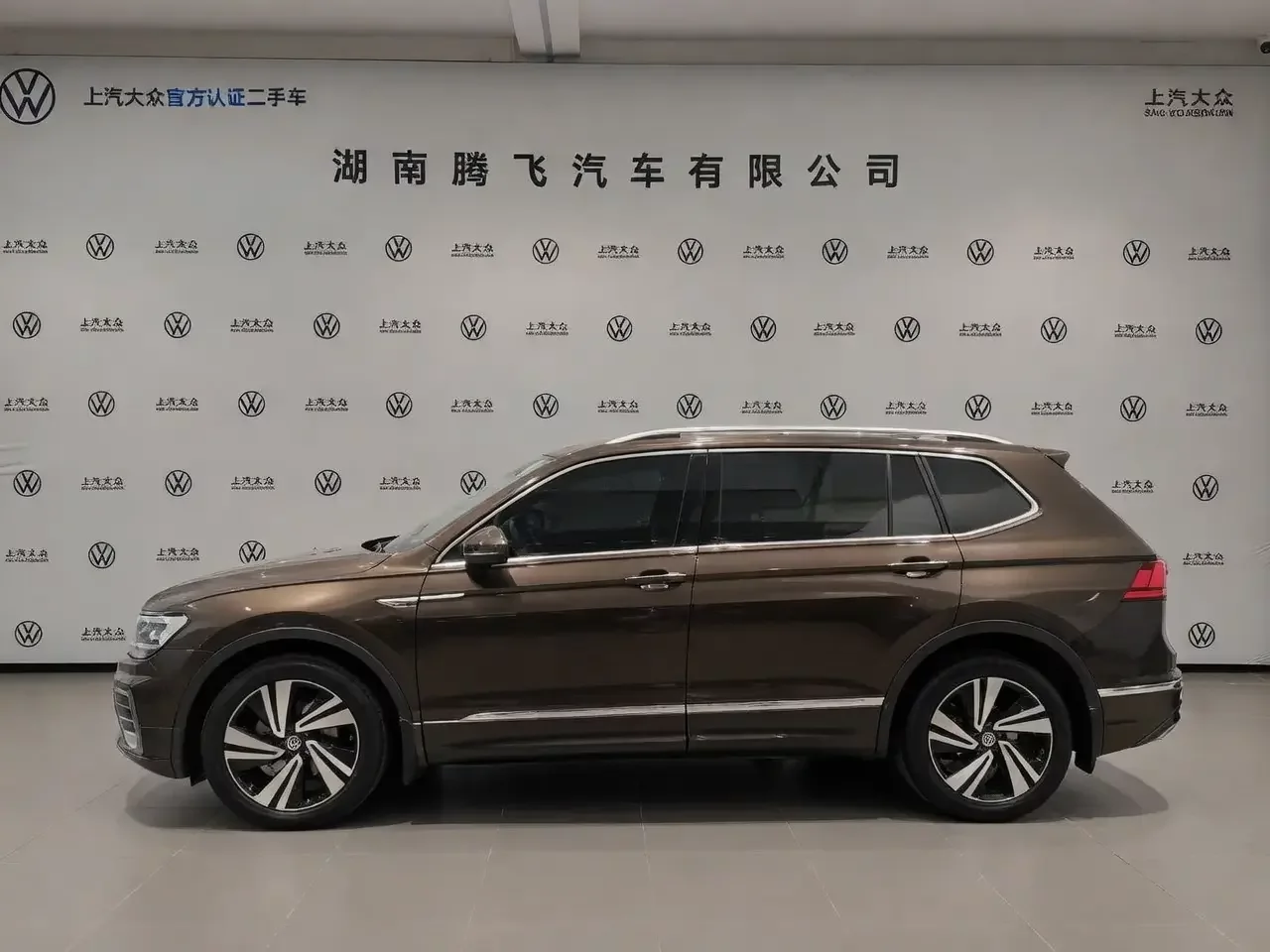 Volkswagen Tiguan L PHEV
