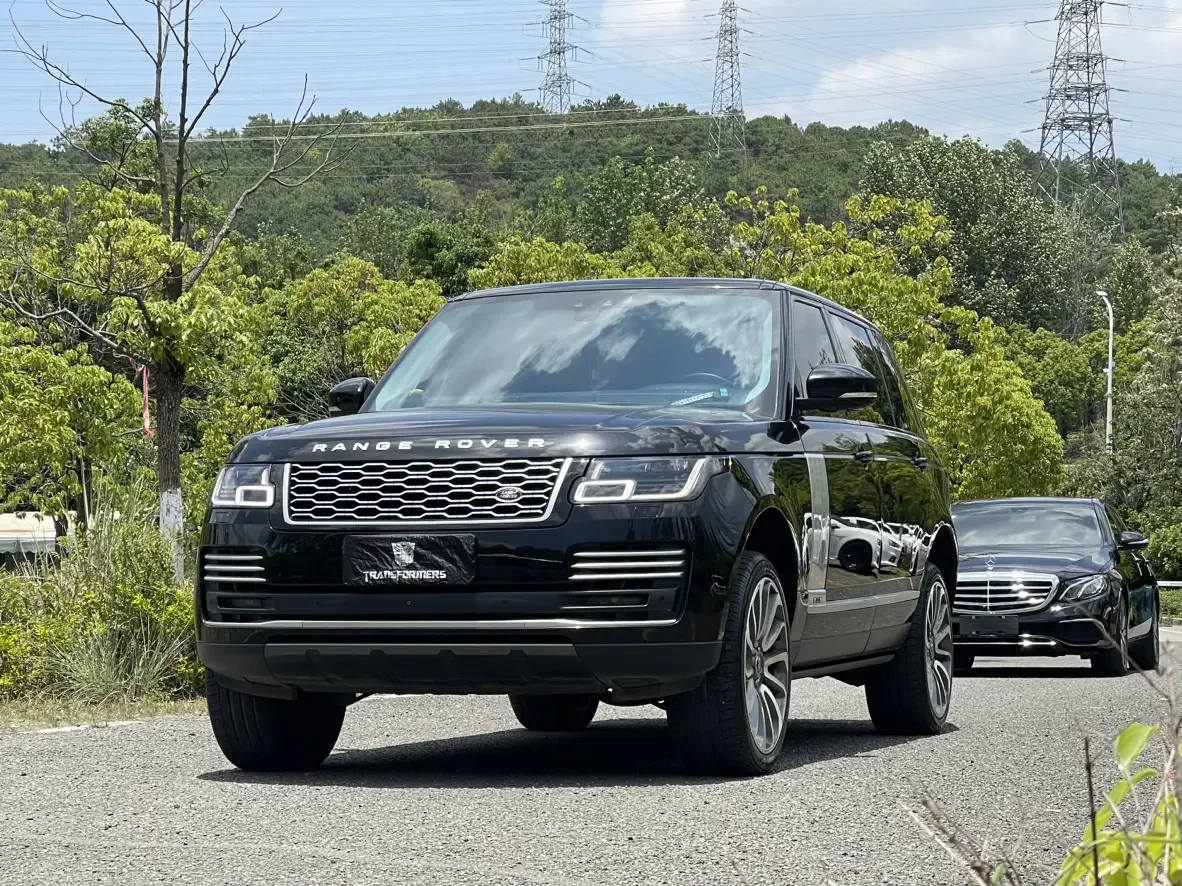 Land Rover range rover